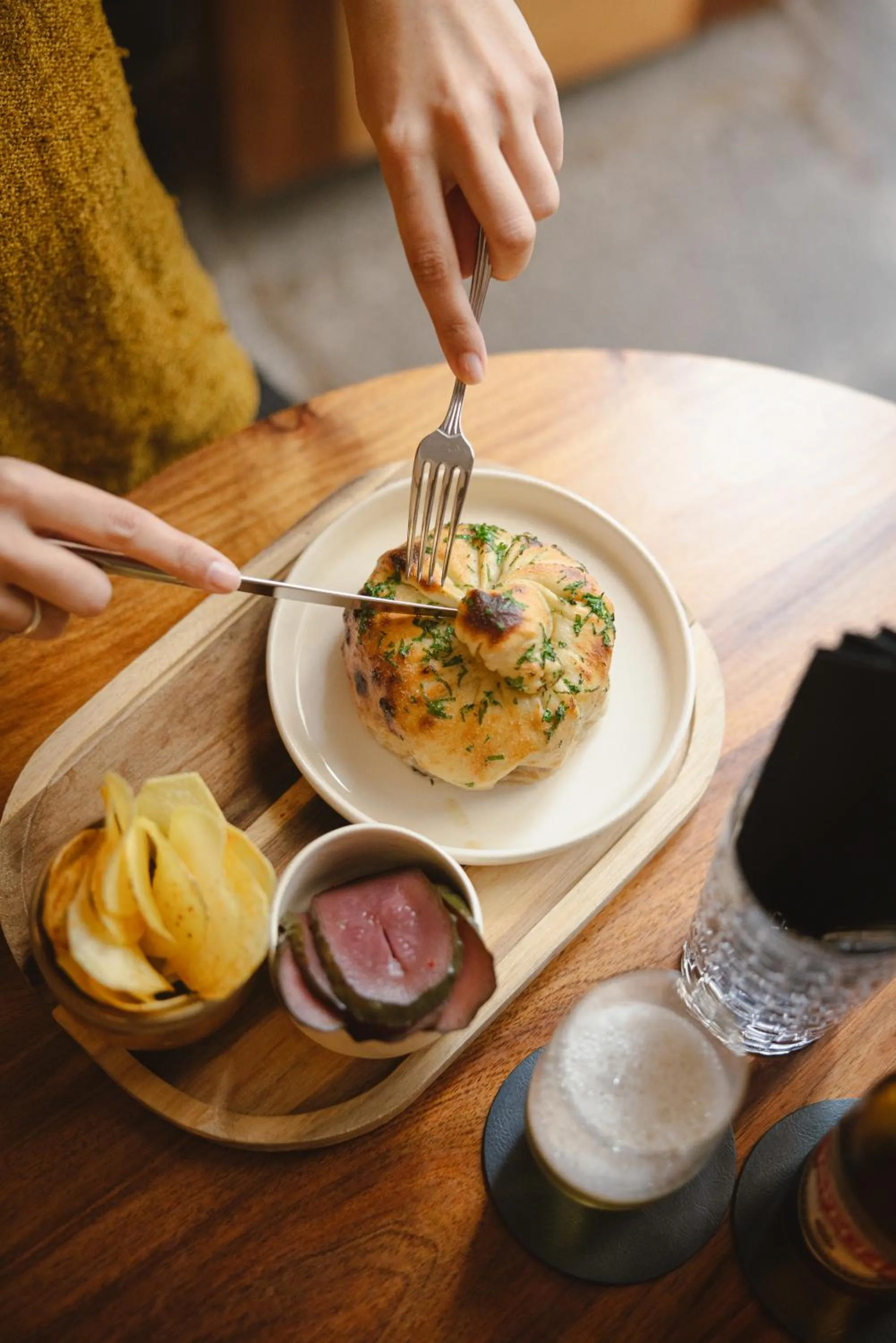 Lounge or bar in NINE DOTS Azorean Art Boutique Hotel