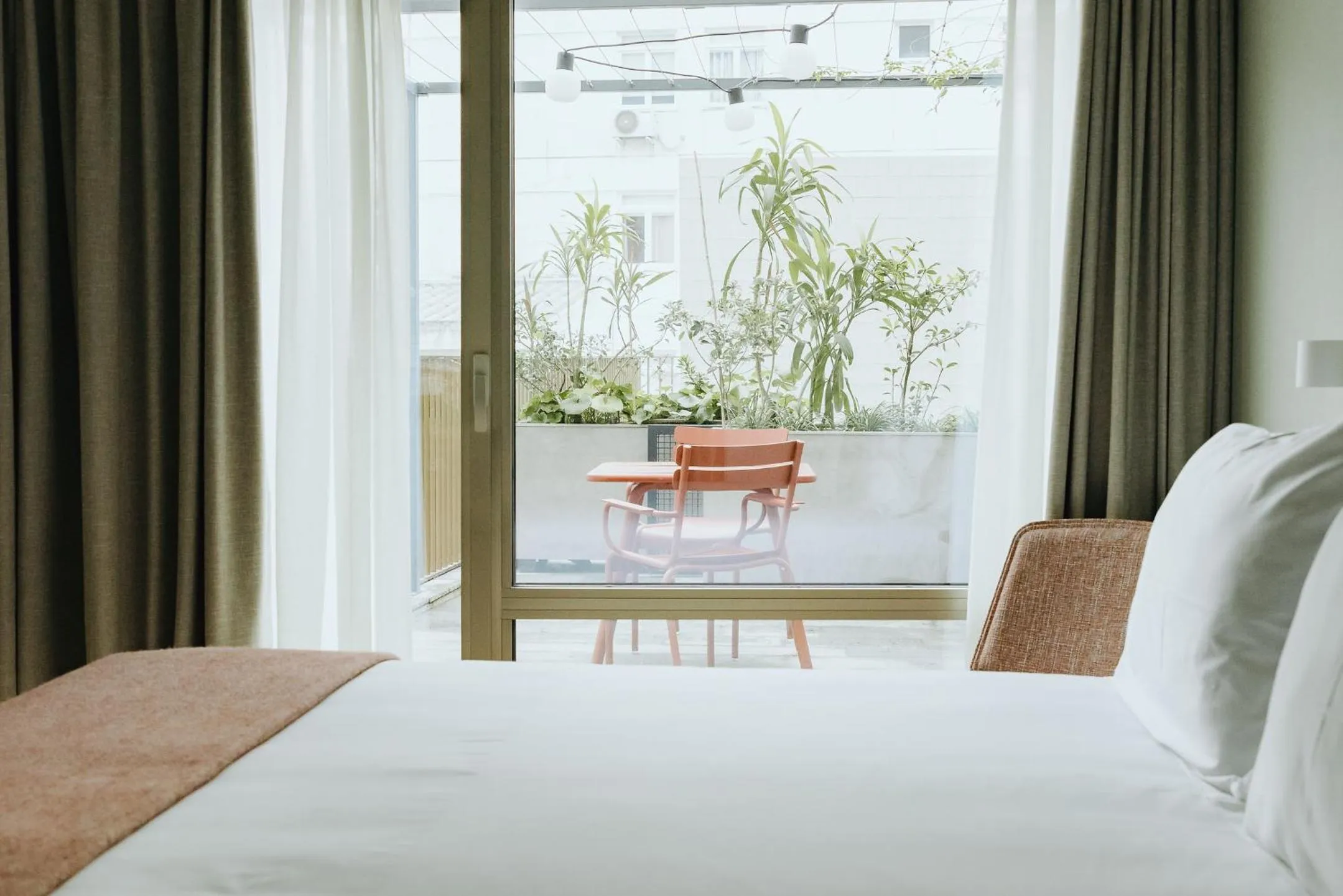 Balcony/Terrace, Bed in NINE DOTS Azorean Art Boutique Hotel