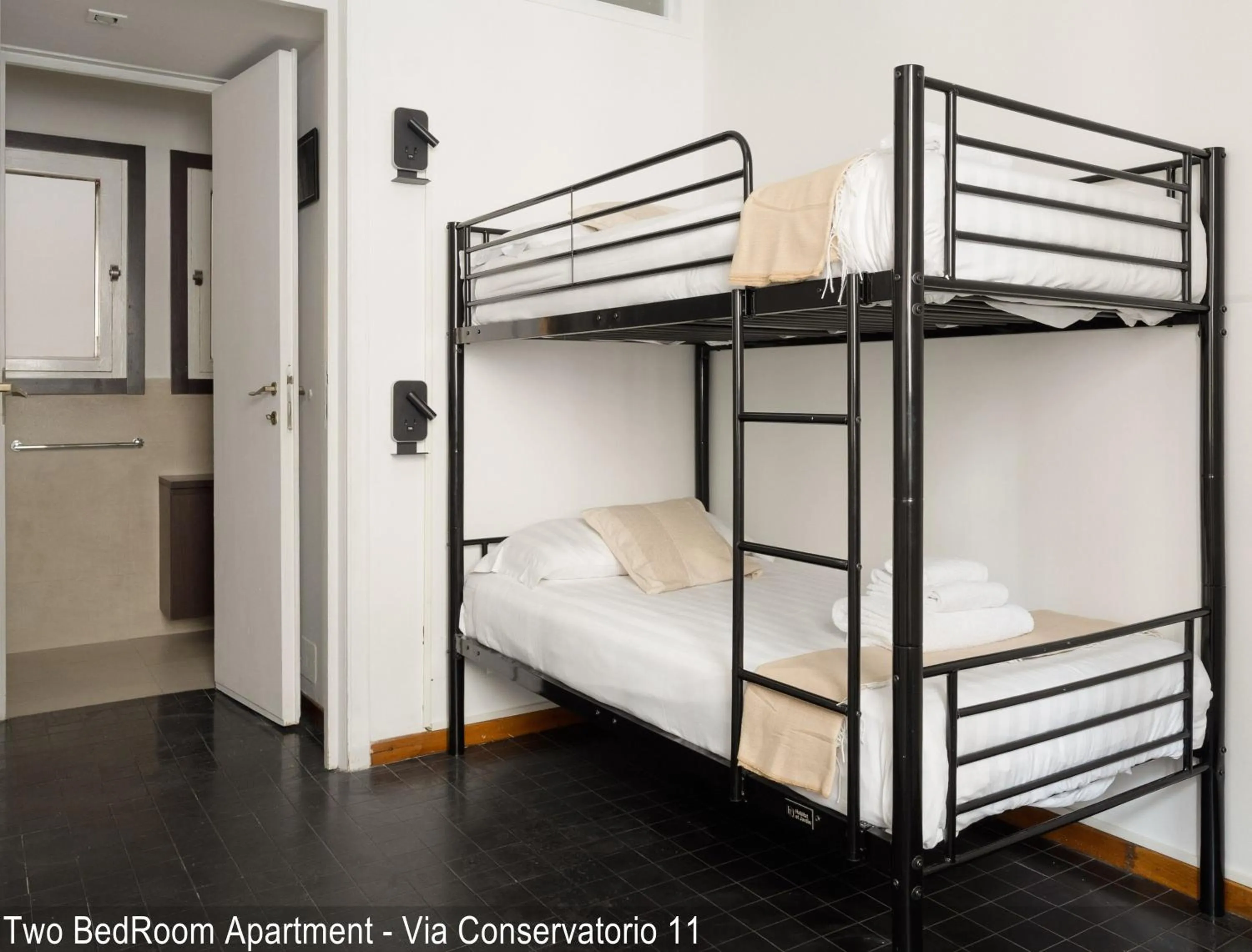 Bedroom, Bed in Brera Apartments in San Babila