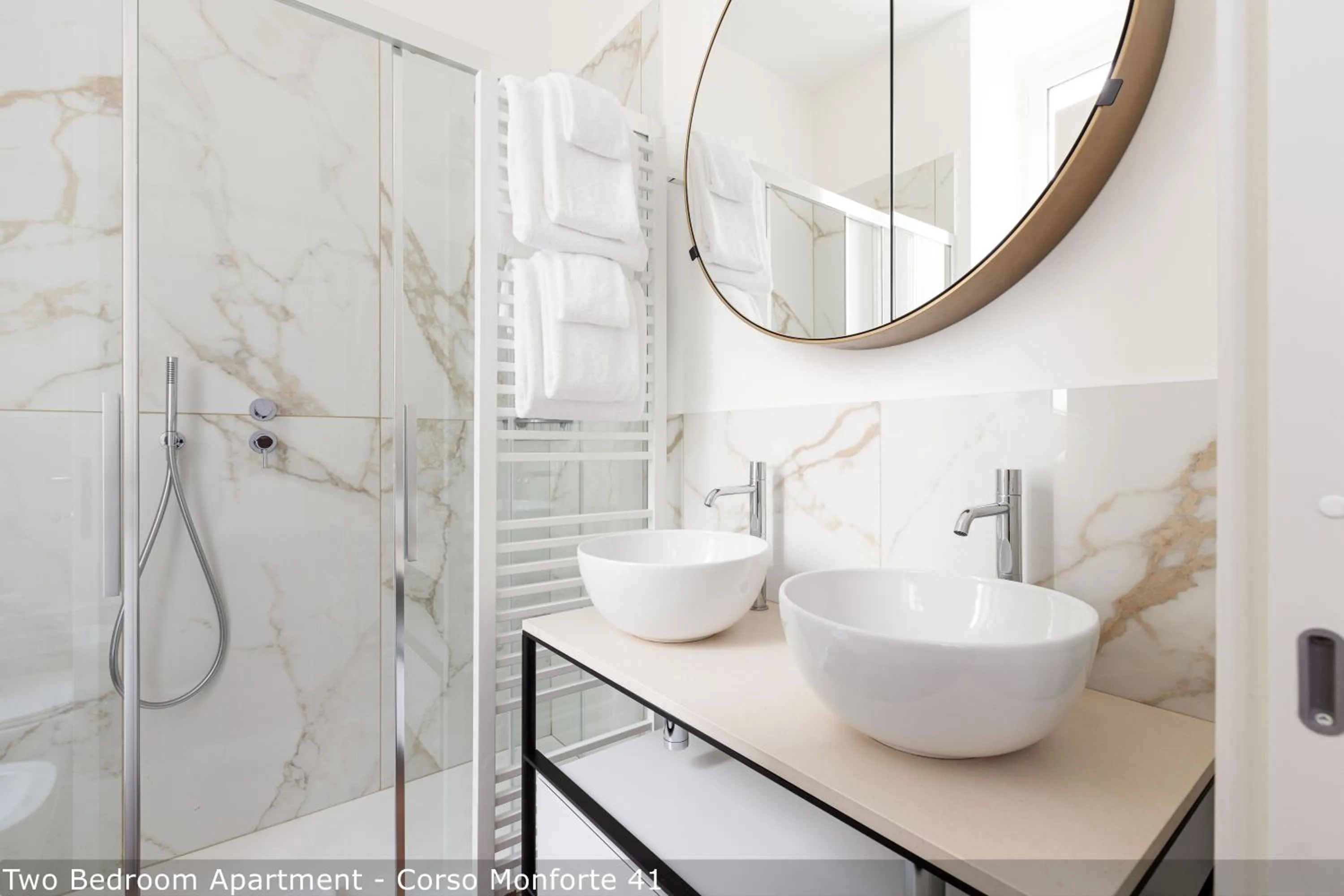 Shower in Brera Apartments in San Babila