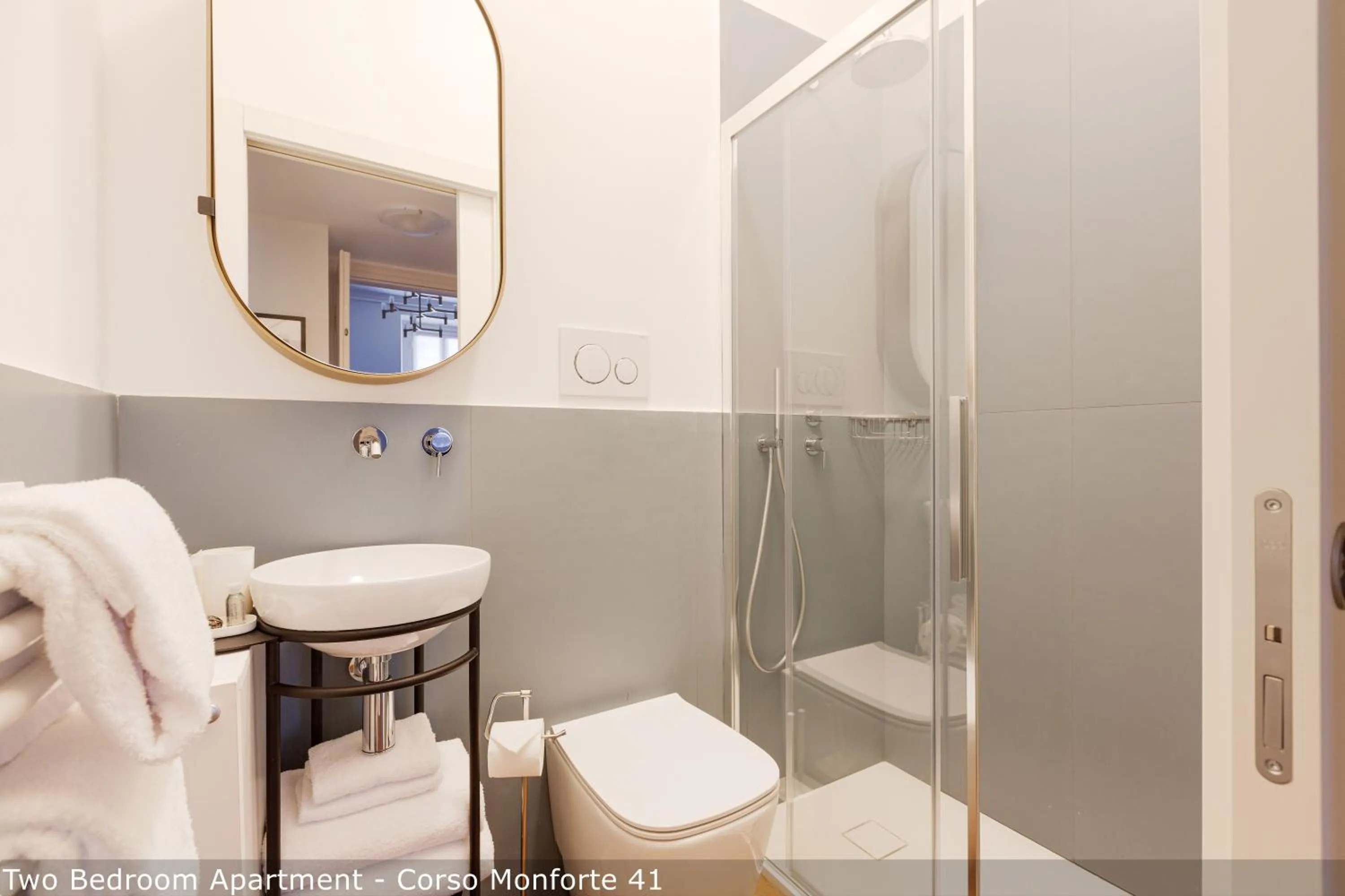 Shower in Brera Apartments in San Babila