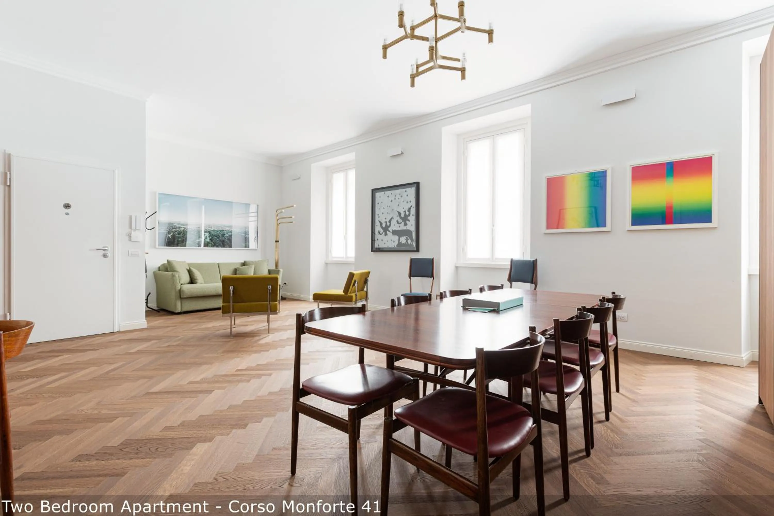 TV and multimedia in Brera Apartments in San Babila