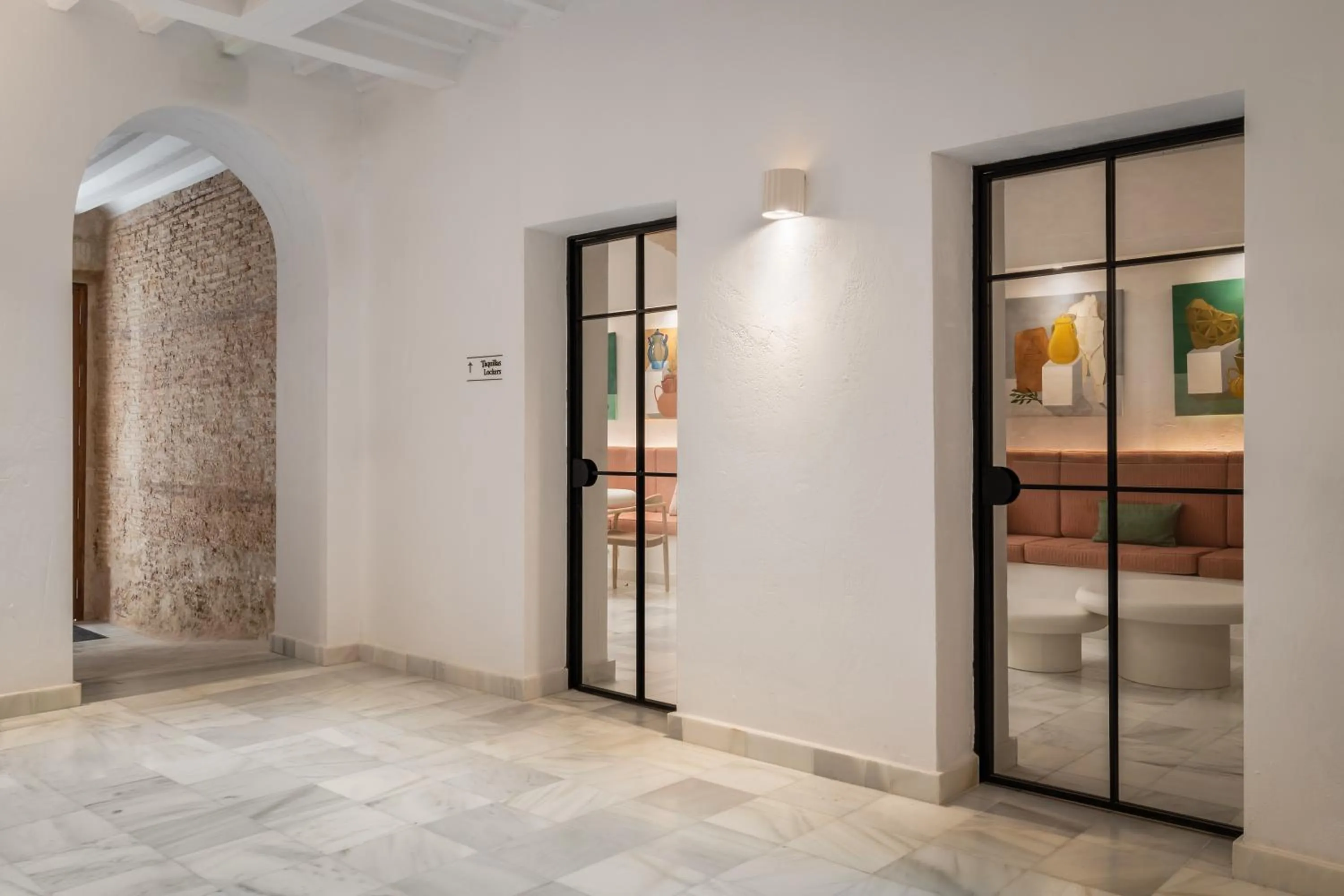 Lobby or reception in BYPILLOW Casa Gades