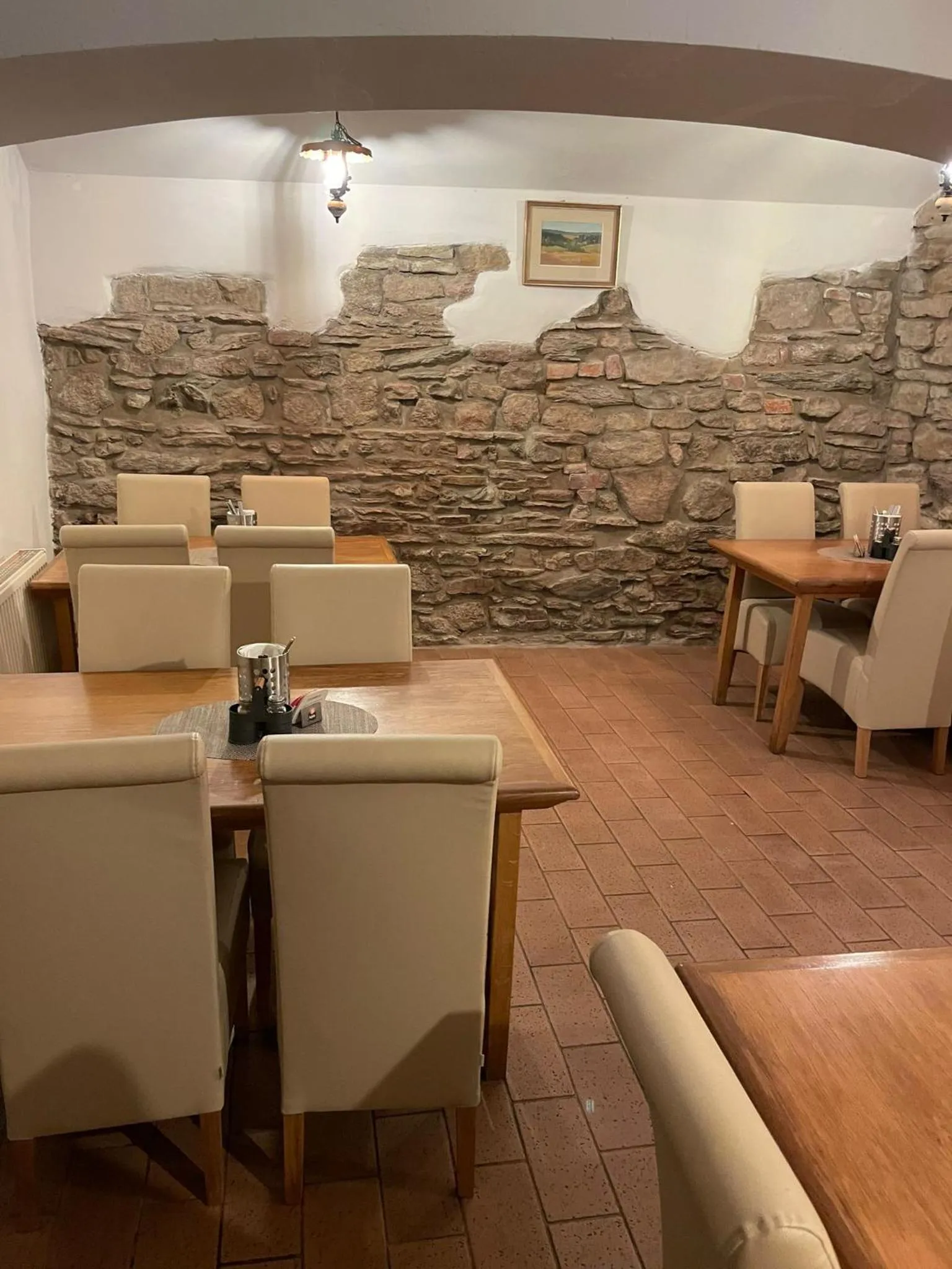 Restaurant/places to eat in Hotel U města Prahy Náchod