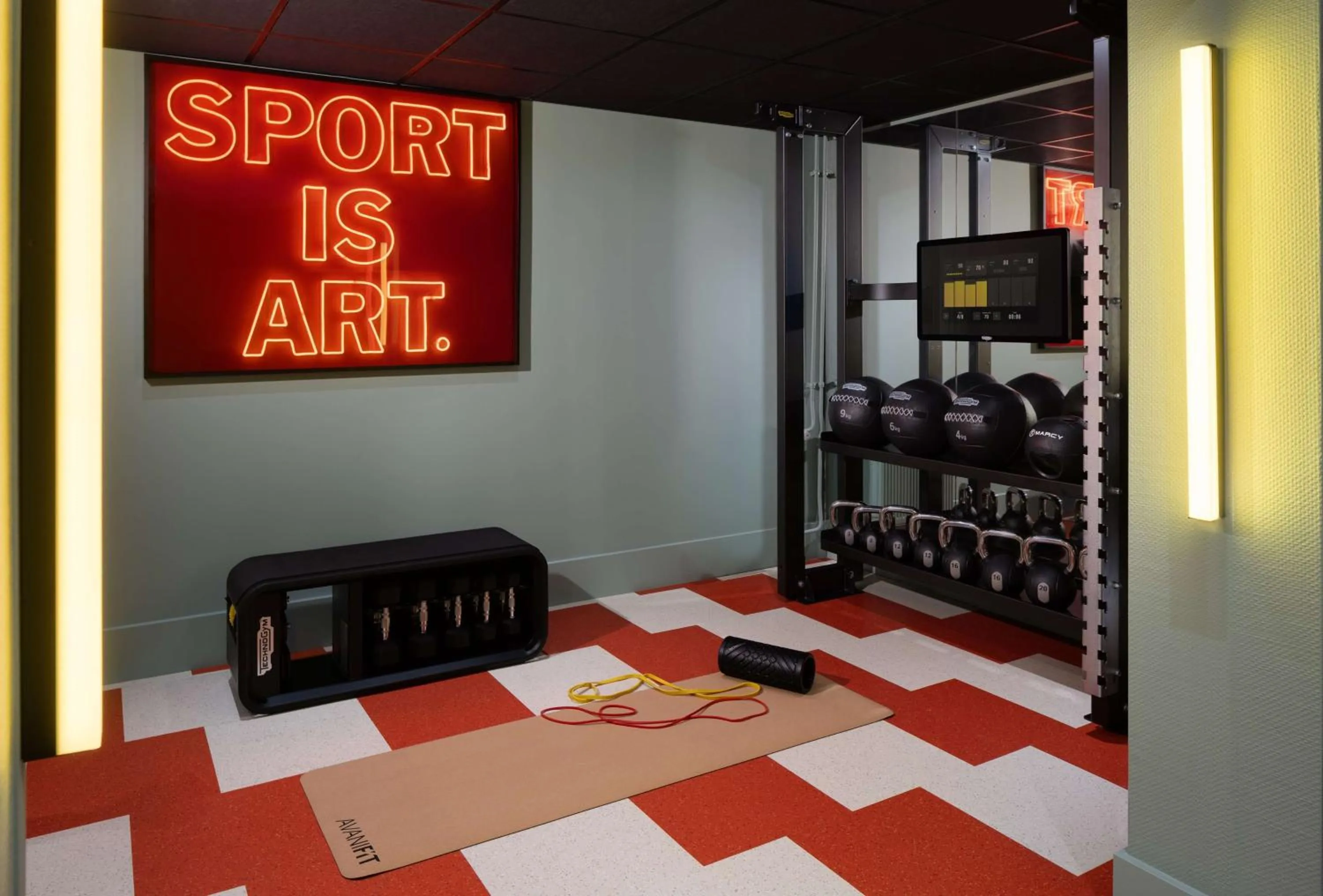 Fitness centre/facilities in Avani Museum Quarter Amsterdam Hotel