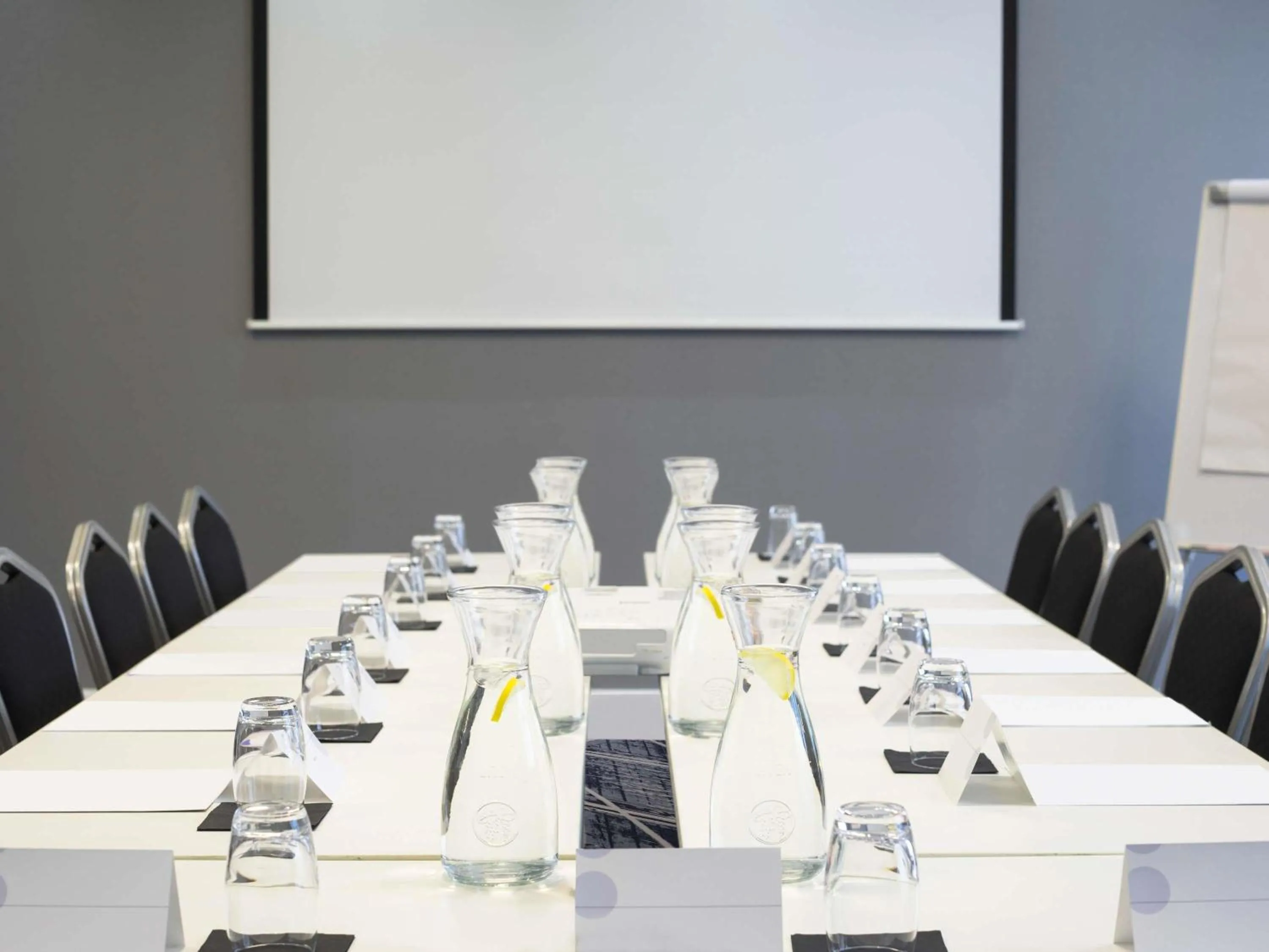 Meeting/conference room in Novotel Ipswich Centre