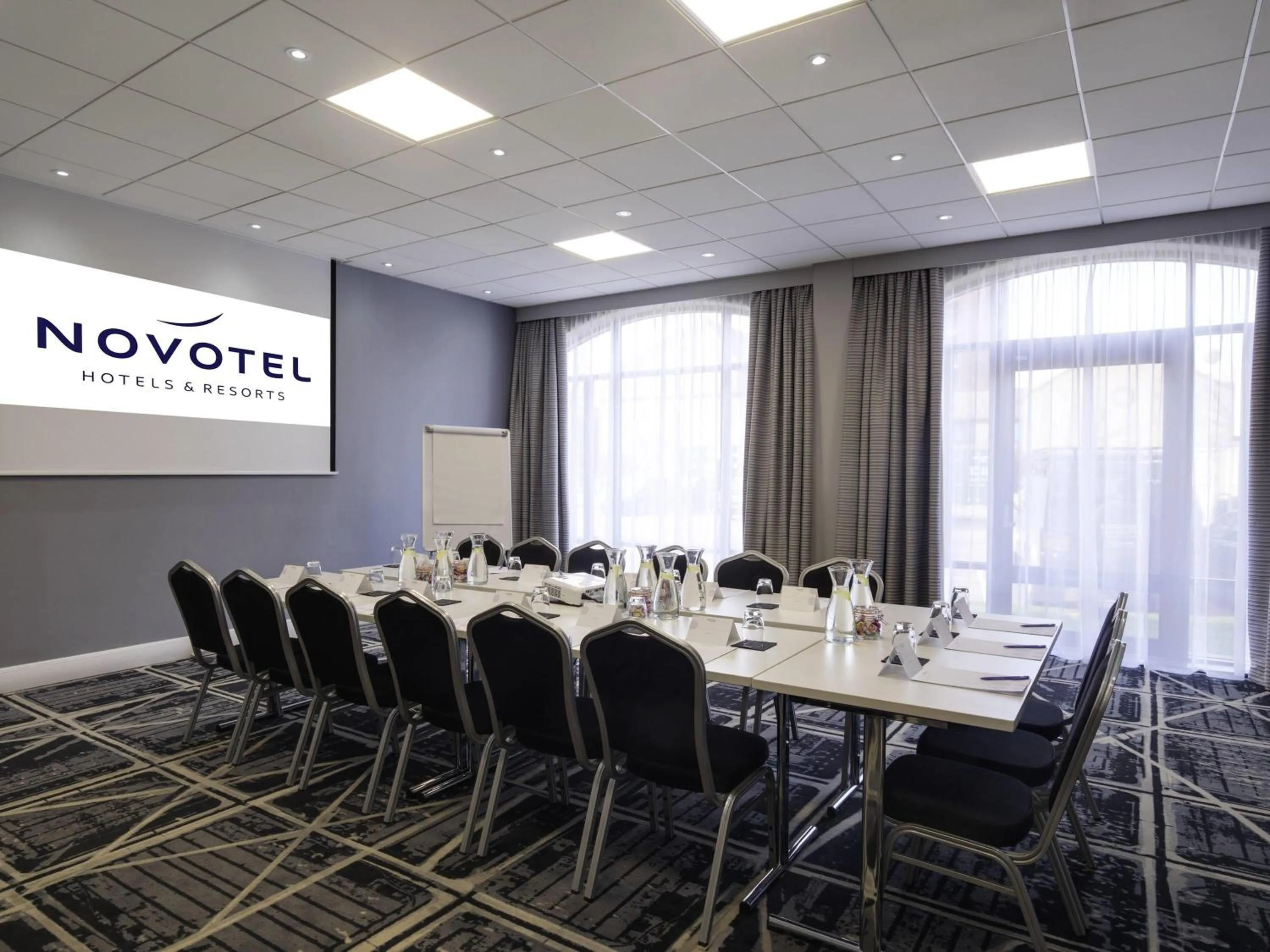 Meeting/conference room in Novotel Ipswich Centre