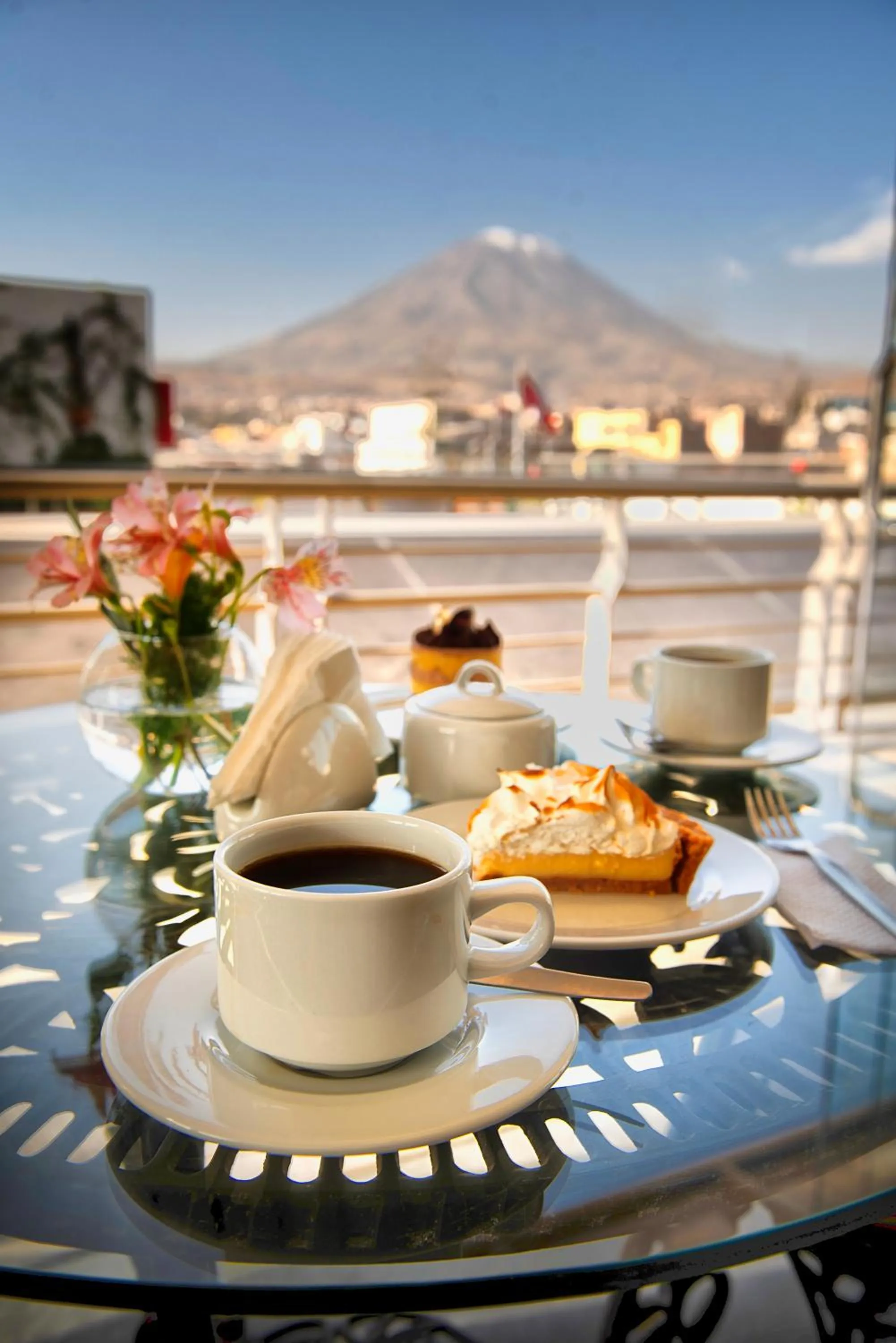 Coffee/tea facilities in ARIQUEPAY HOTEL