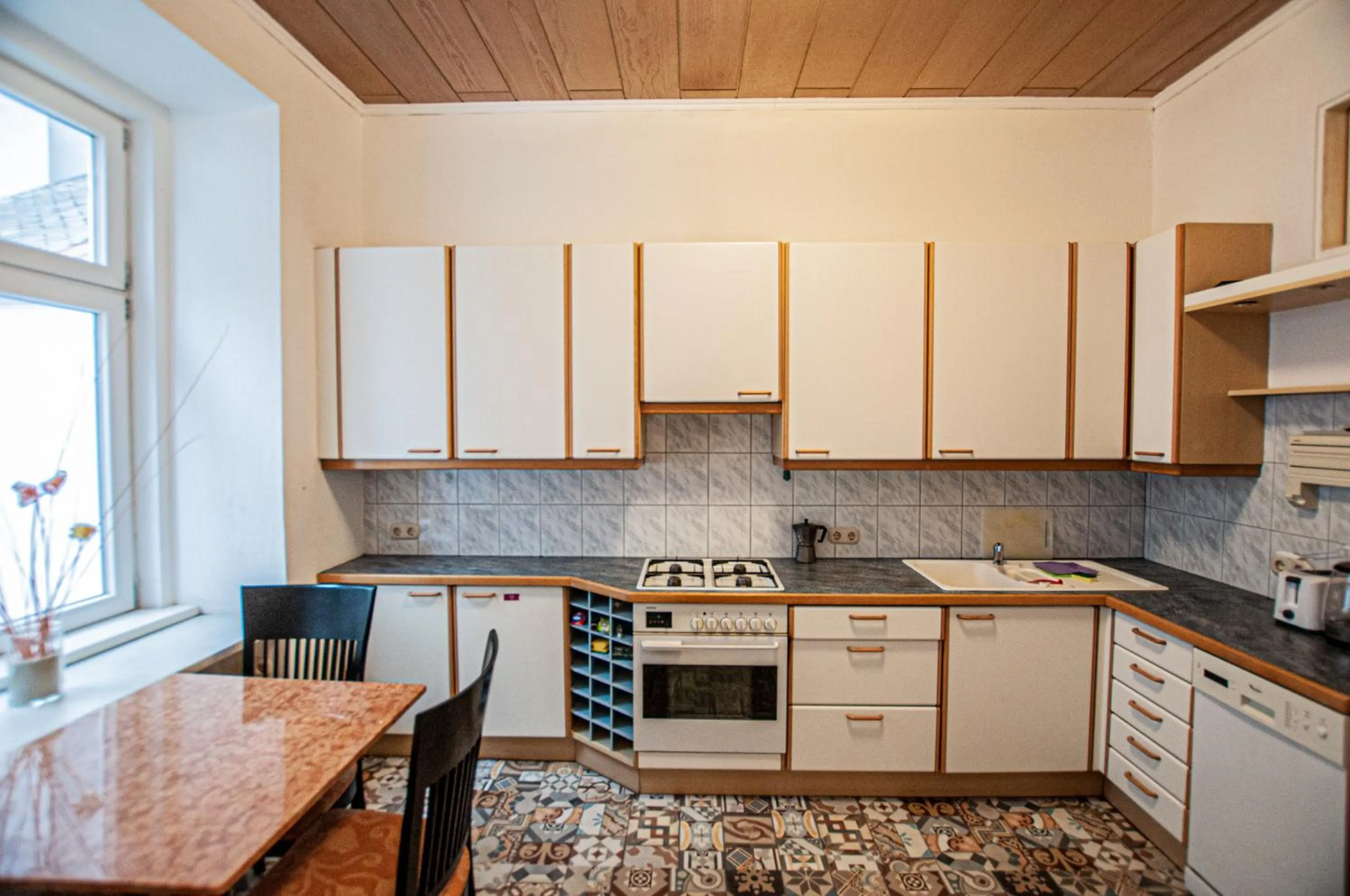 Kitchen or kitchenette in Urban Boutique Hotel