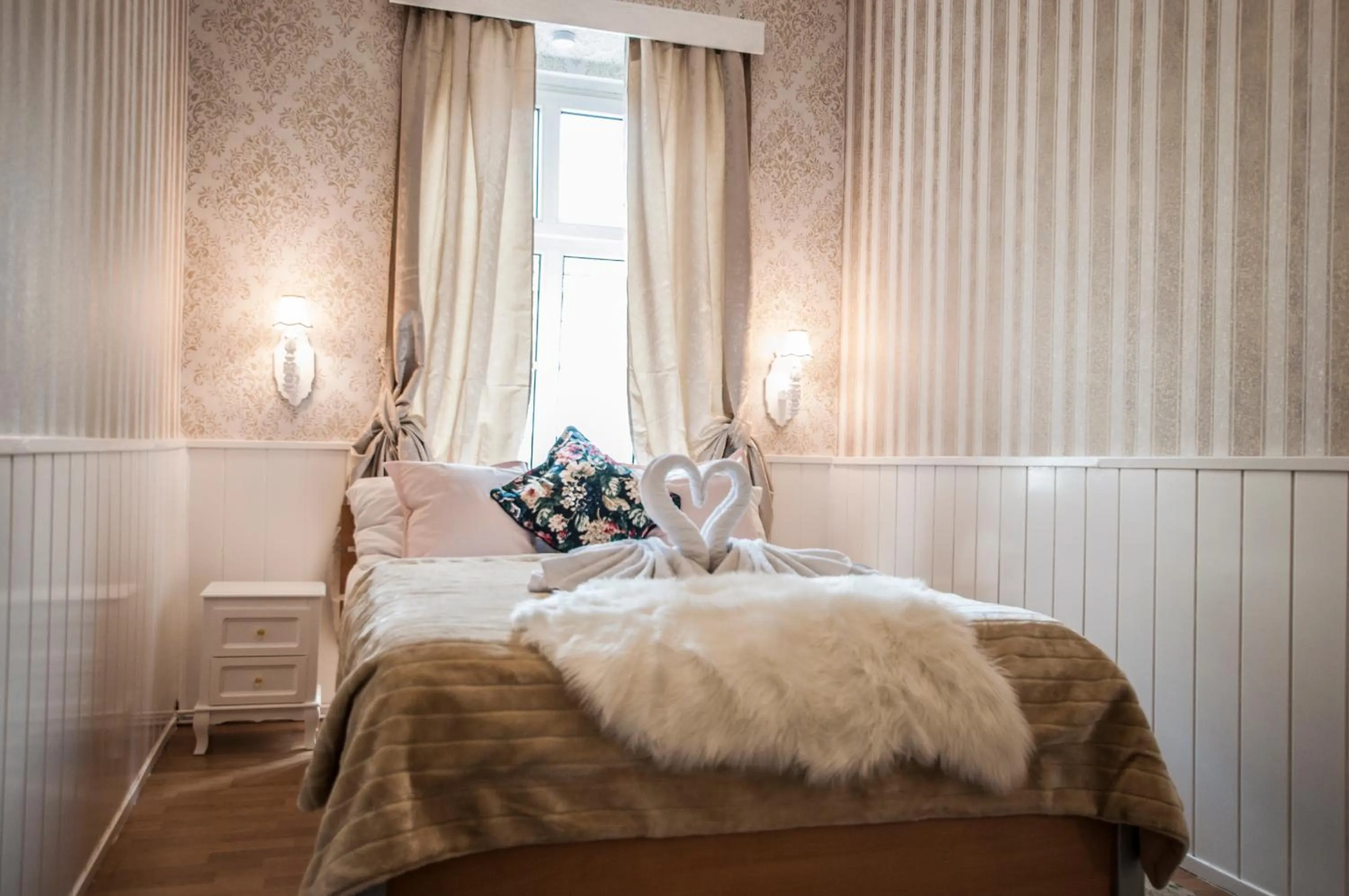 Bedroom, Bed in Urban Boutique Hotel