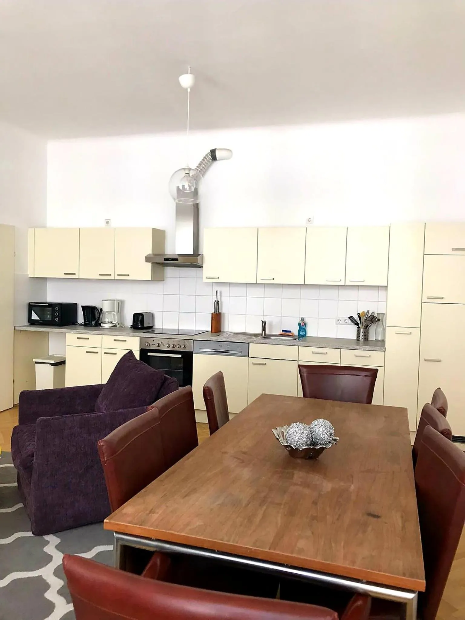 Kitchen or kitchenette in Urban Boutique Hotel