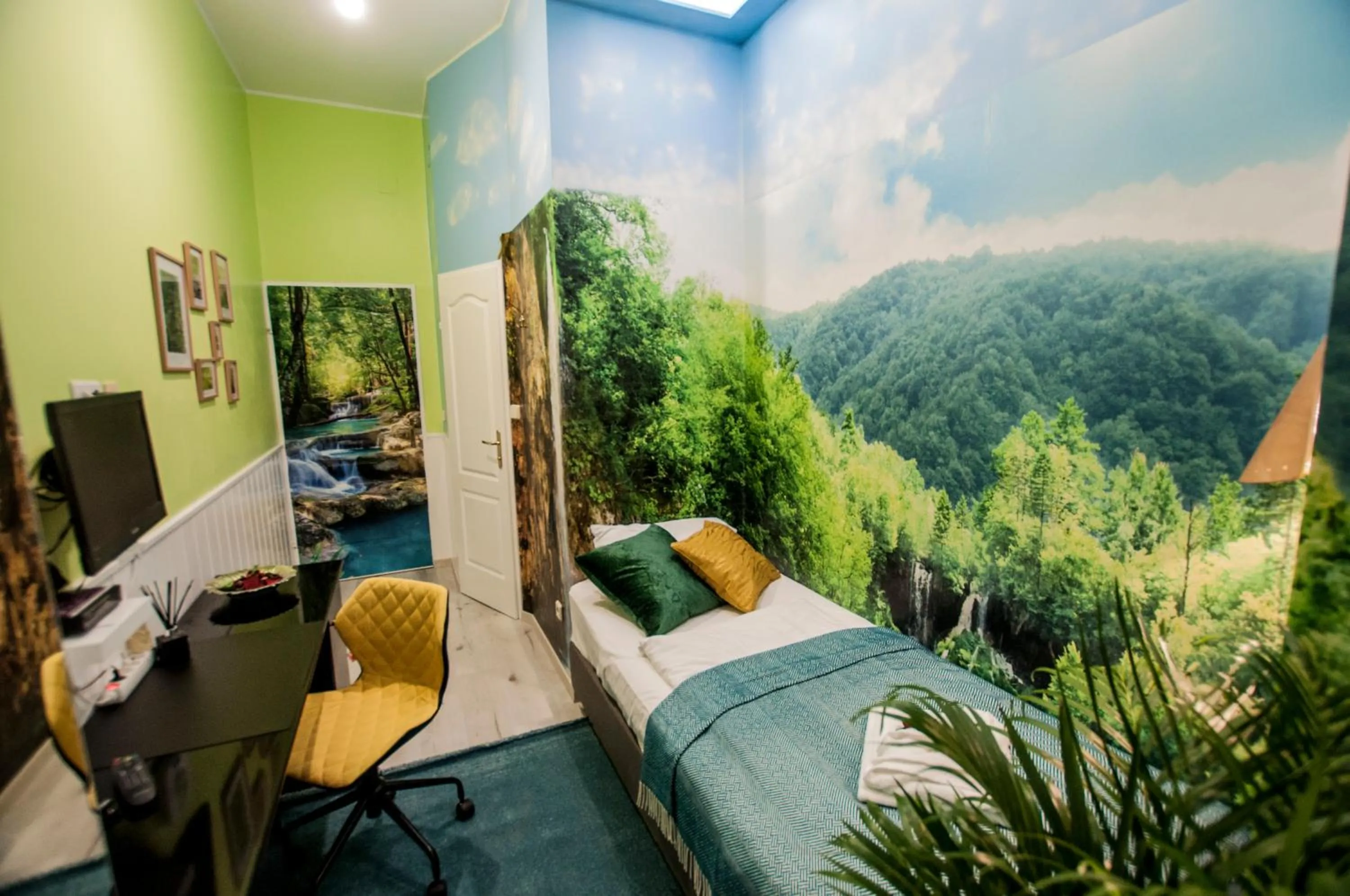 Bedroom, Bed in Urban Boutique Hotel