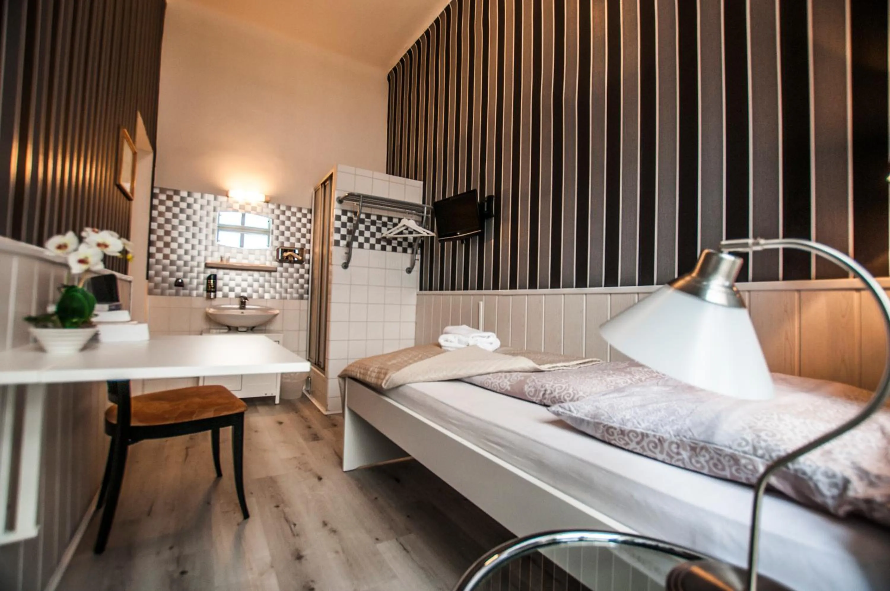 Bedroom, Bed in Urban Boutique Hotel