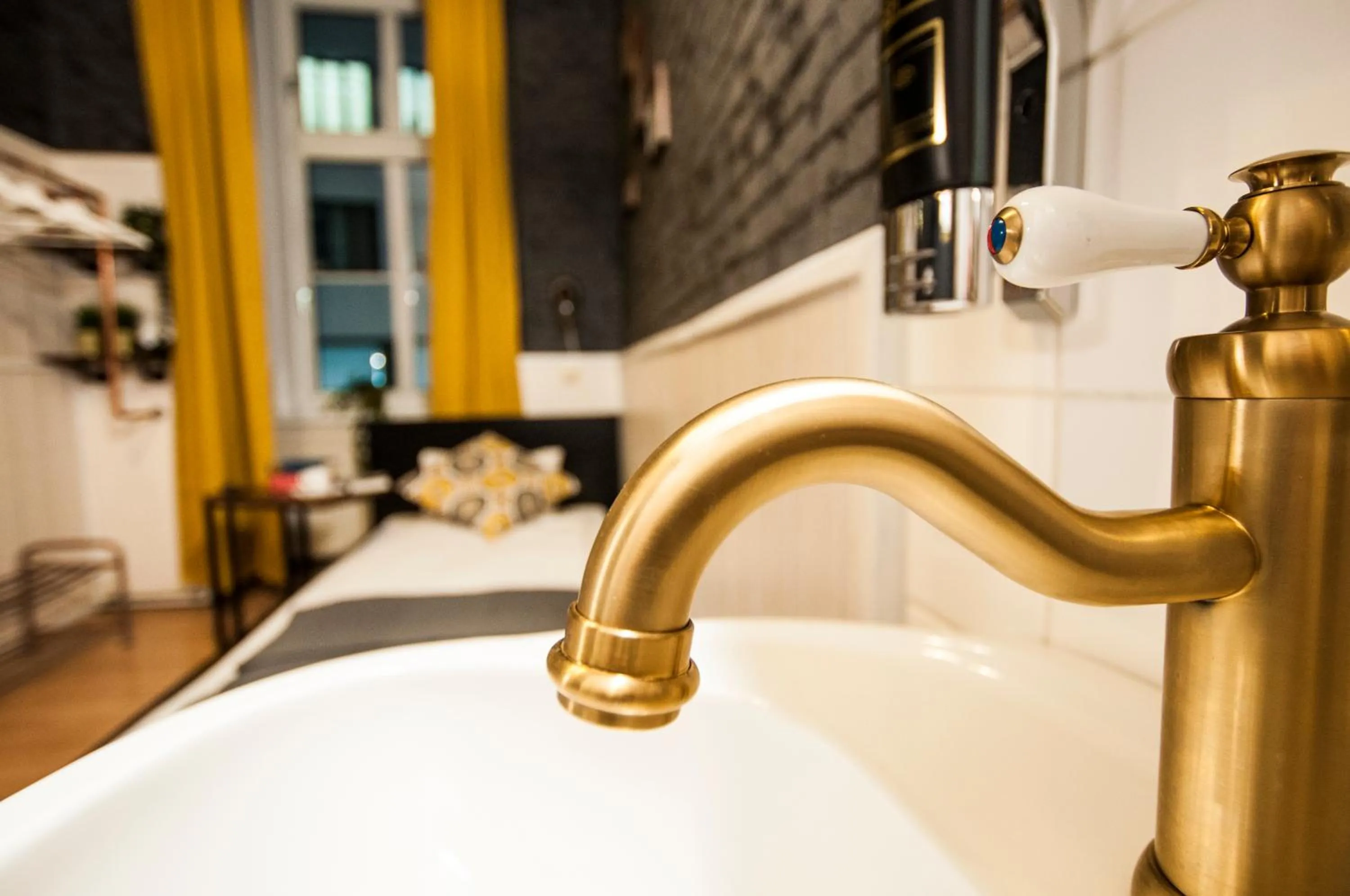 Bedroom, Bed in Urban Boutique Hotel