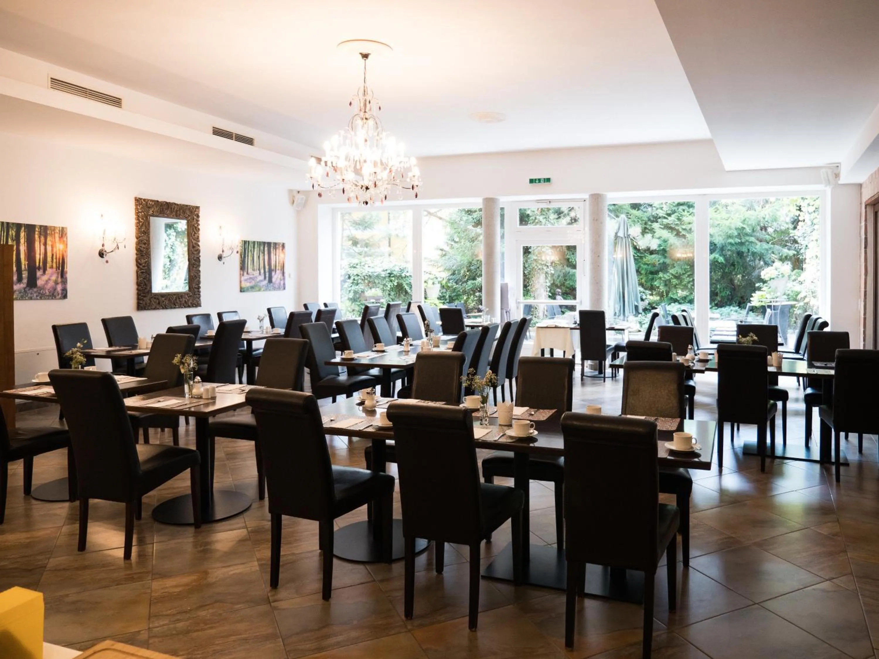 Restaurant/places to eat in Tennis Golf Hotel Höllrigl