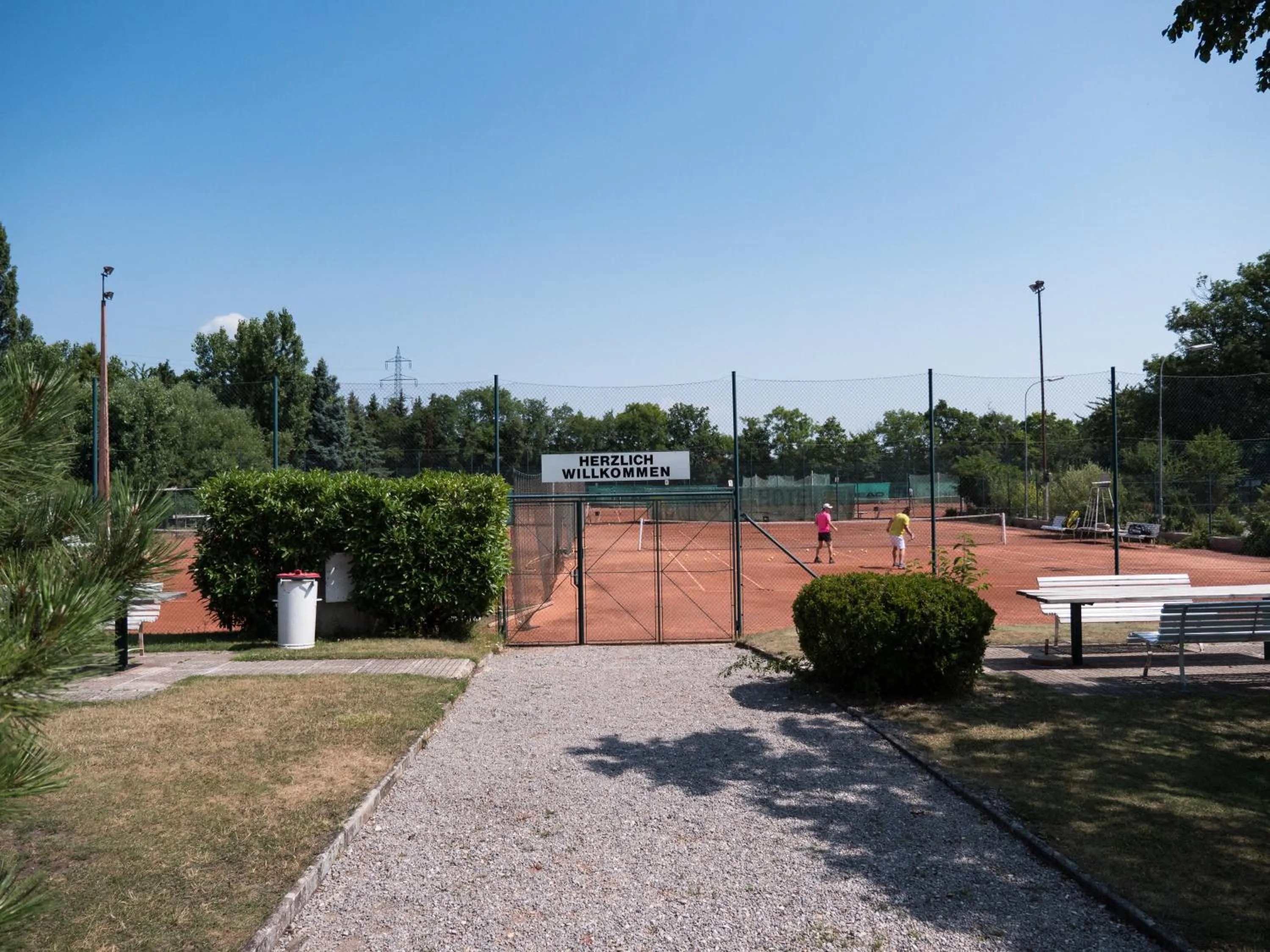 Tennis court in Tennis Golf Hotel Höllrigl
