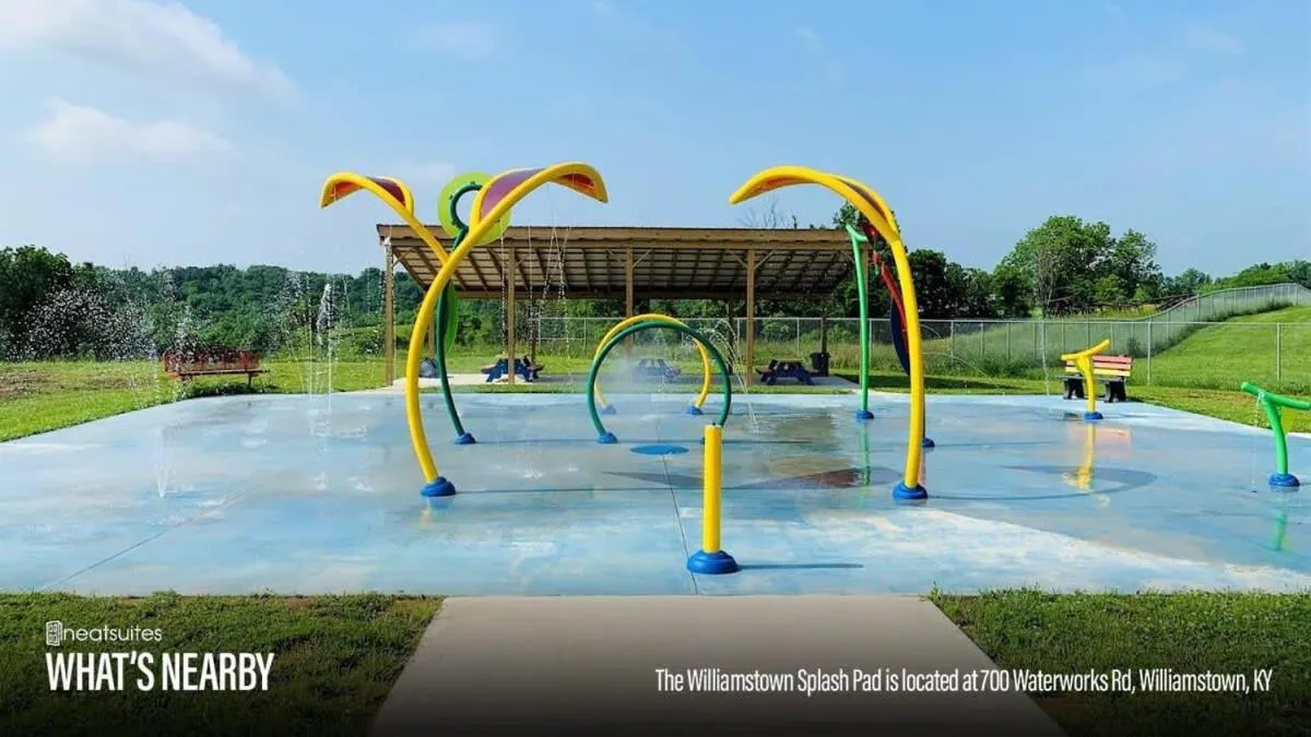 4BR for 10, Near Ark, High-Tech Kitchen, Parking!