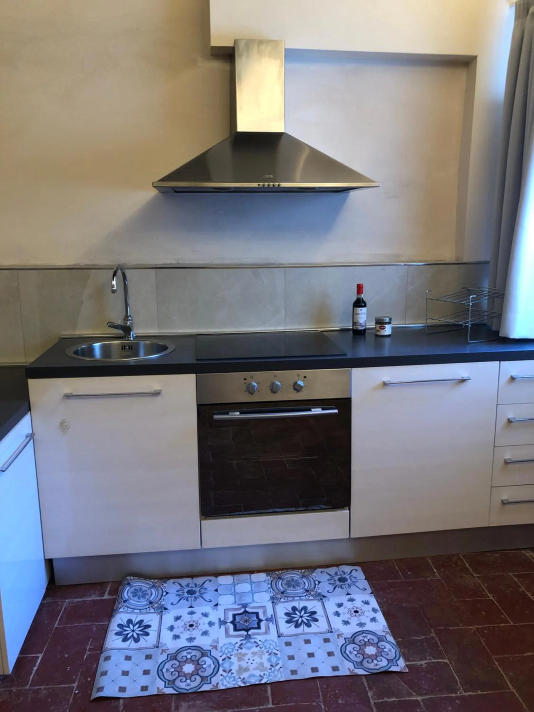 stove in Allegra Toscana - Affittacamere Guest house Arezzo