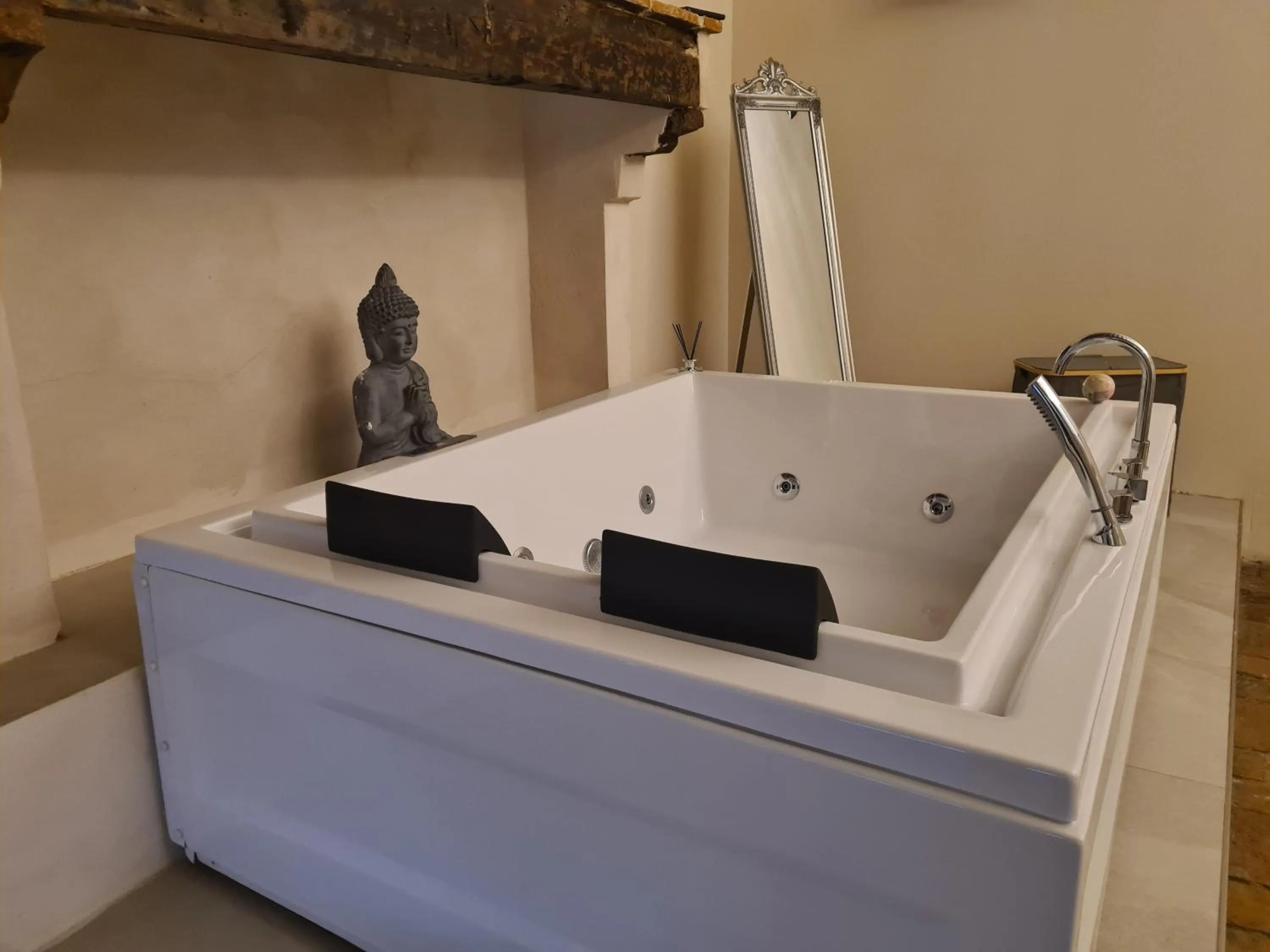 Hot Tub in Allegra Toscana - Affittacamere Guest house Arezzo