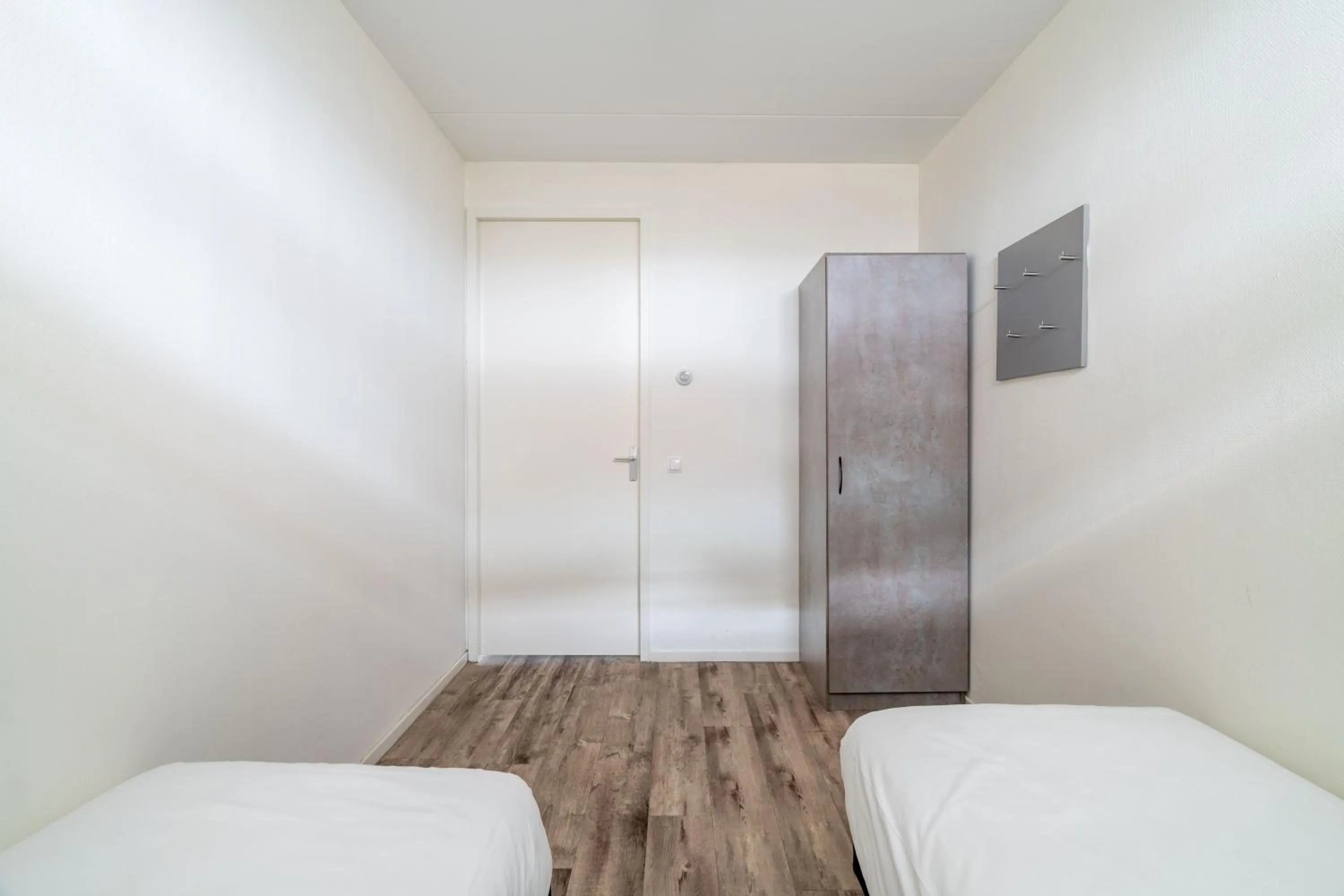 wardrobe, Bed in YAYS Amsterdam Prince Island by Numa