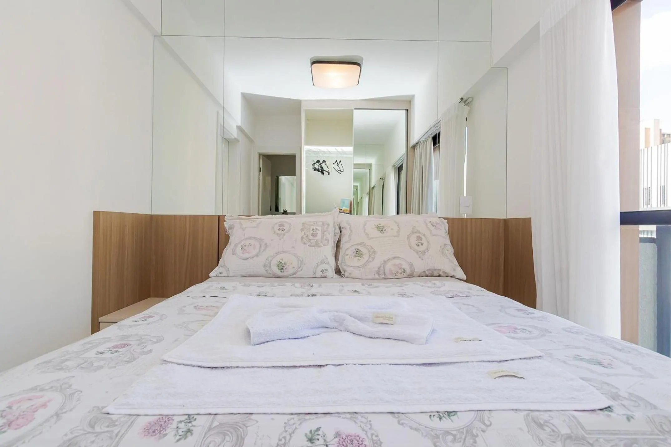 Photo of the whole room, Bed in Start - Vila Izabel | Gonzaga Stays