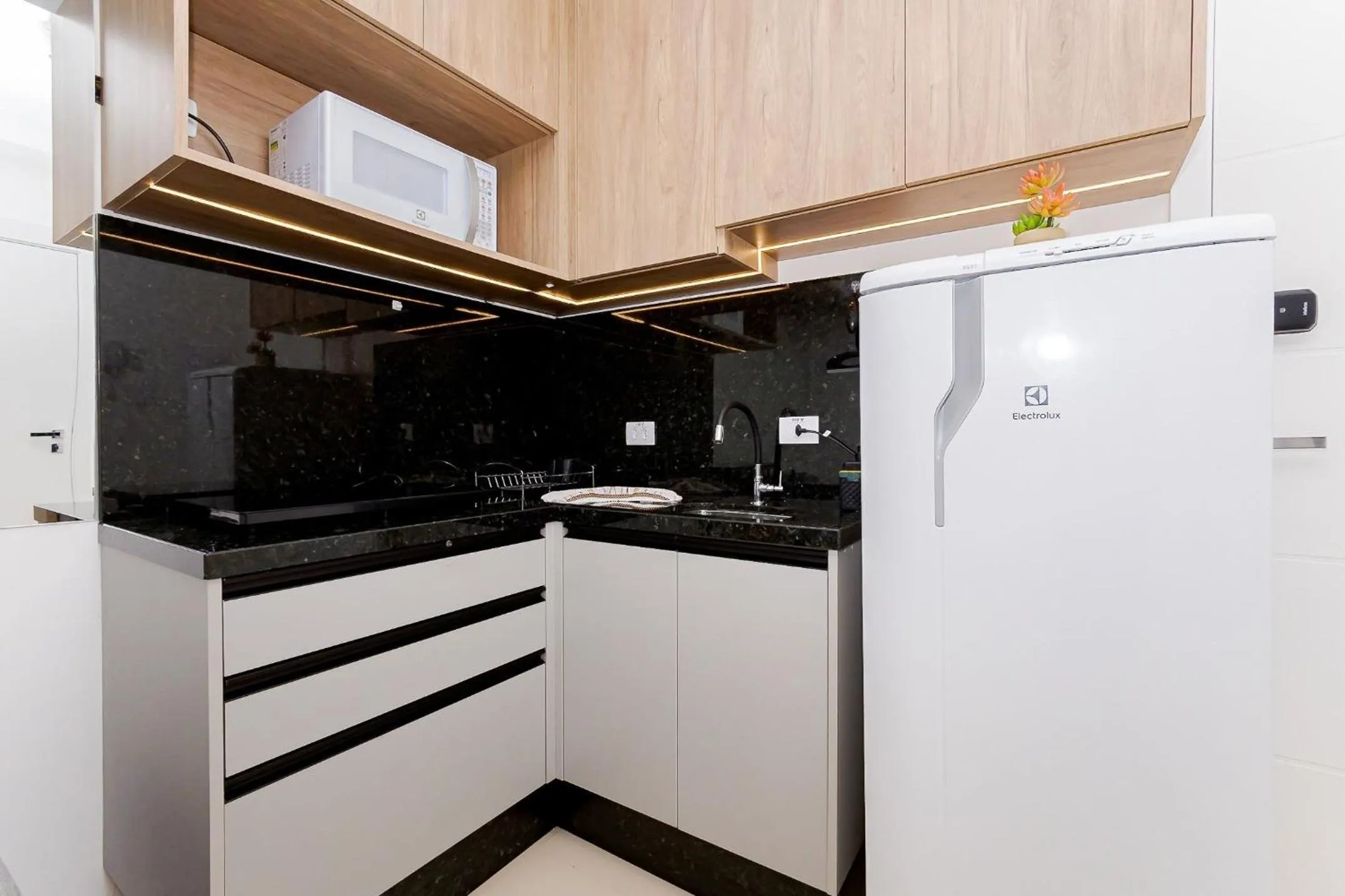Kitchen or kitchenette in Start - Vila Izabel | Gonzaga Stays