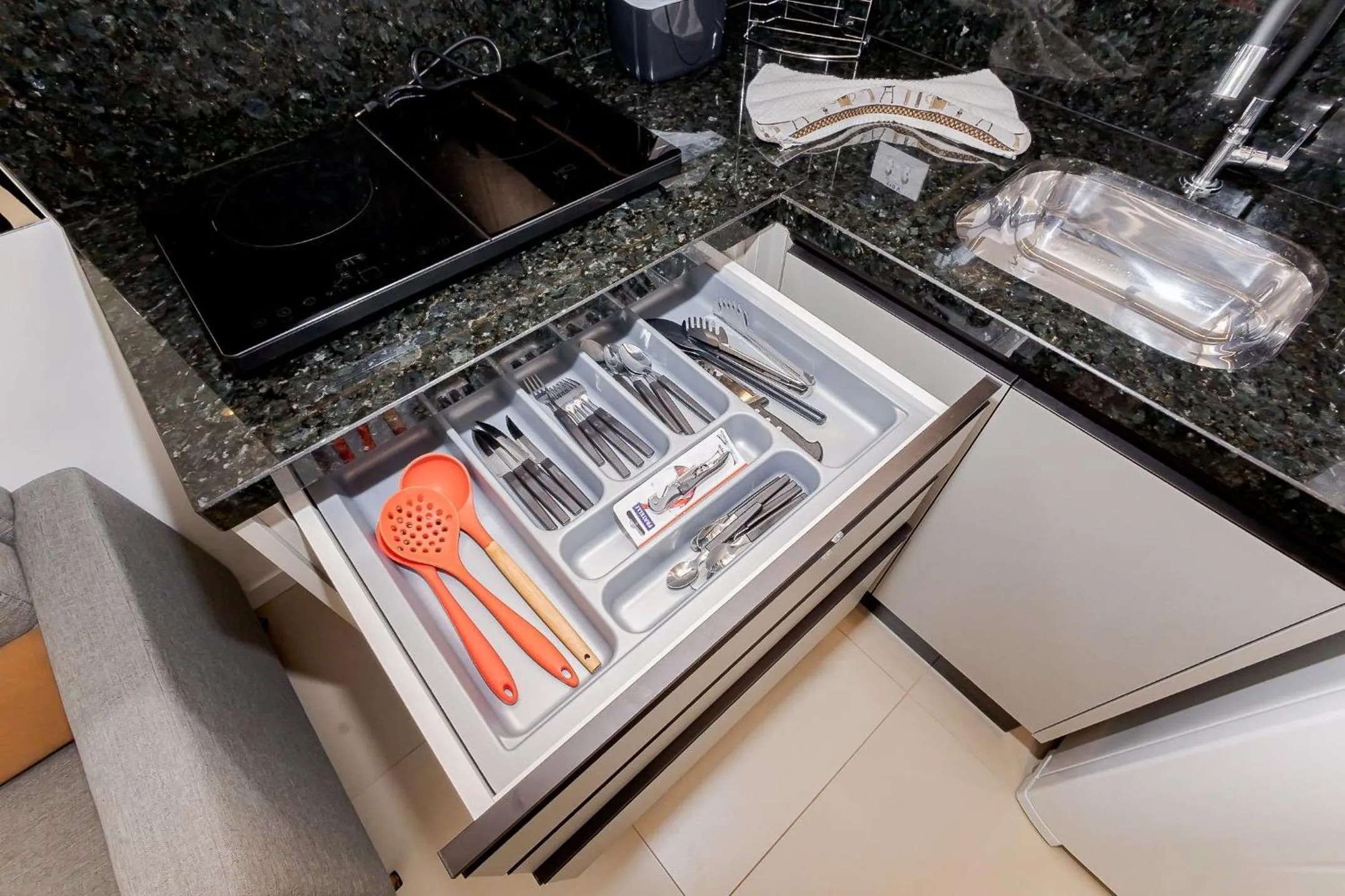 Kitchen or kitchenette in Start - Vila Izabel | Gonzaga Stays