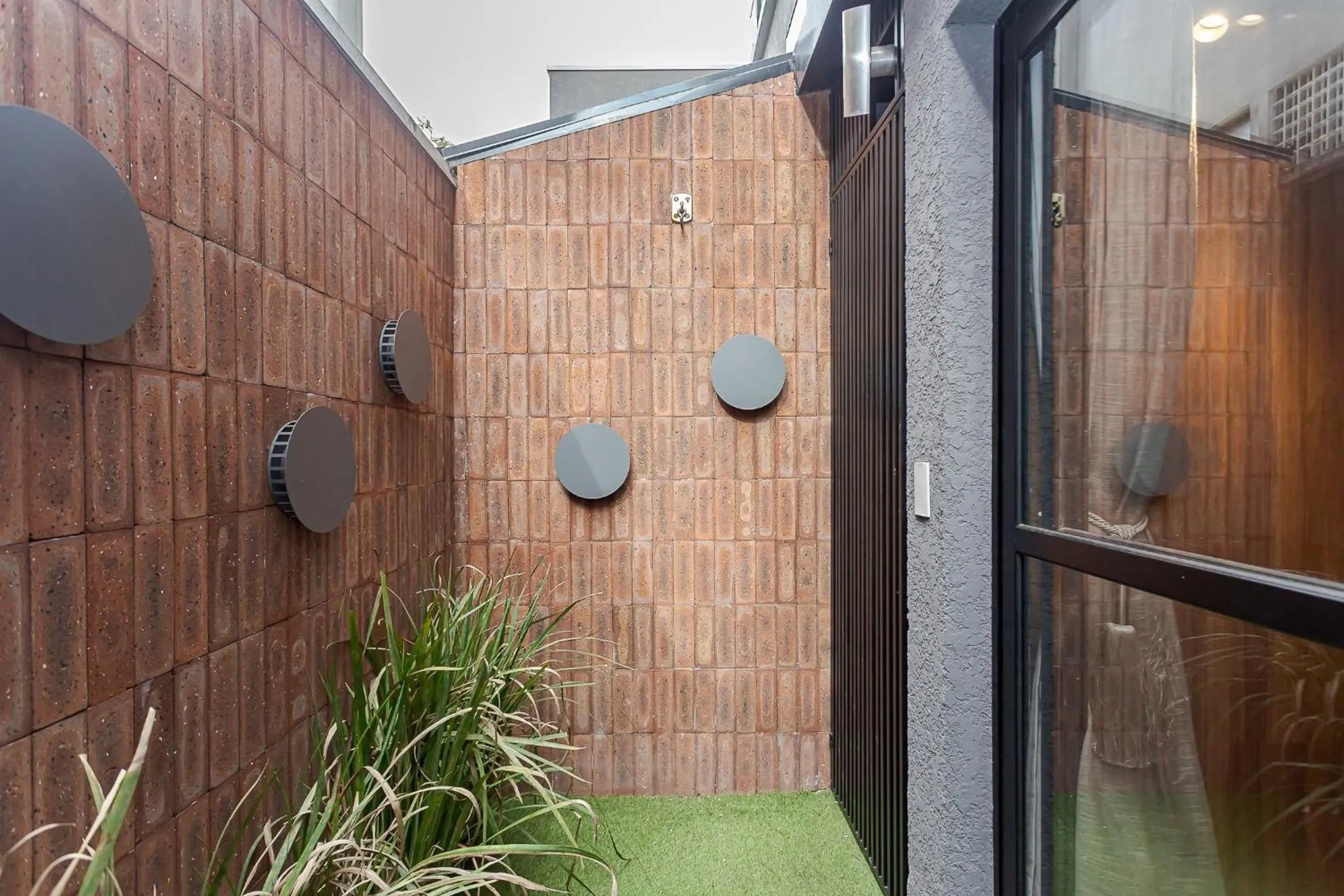 Garden in Start - Vila Izabel | Gonzaga Stays