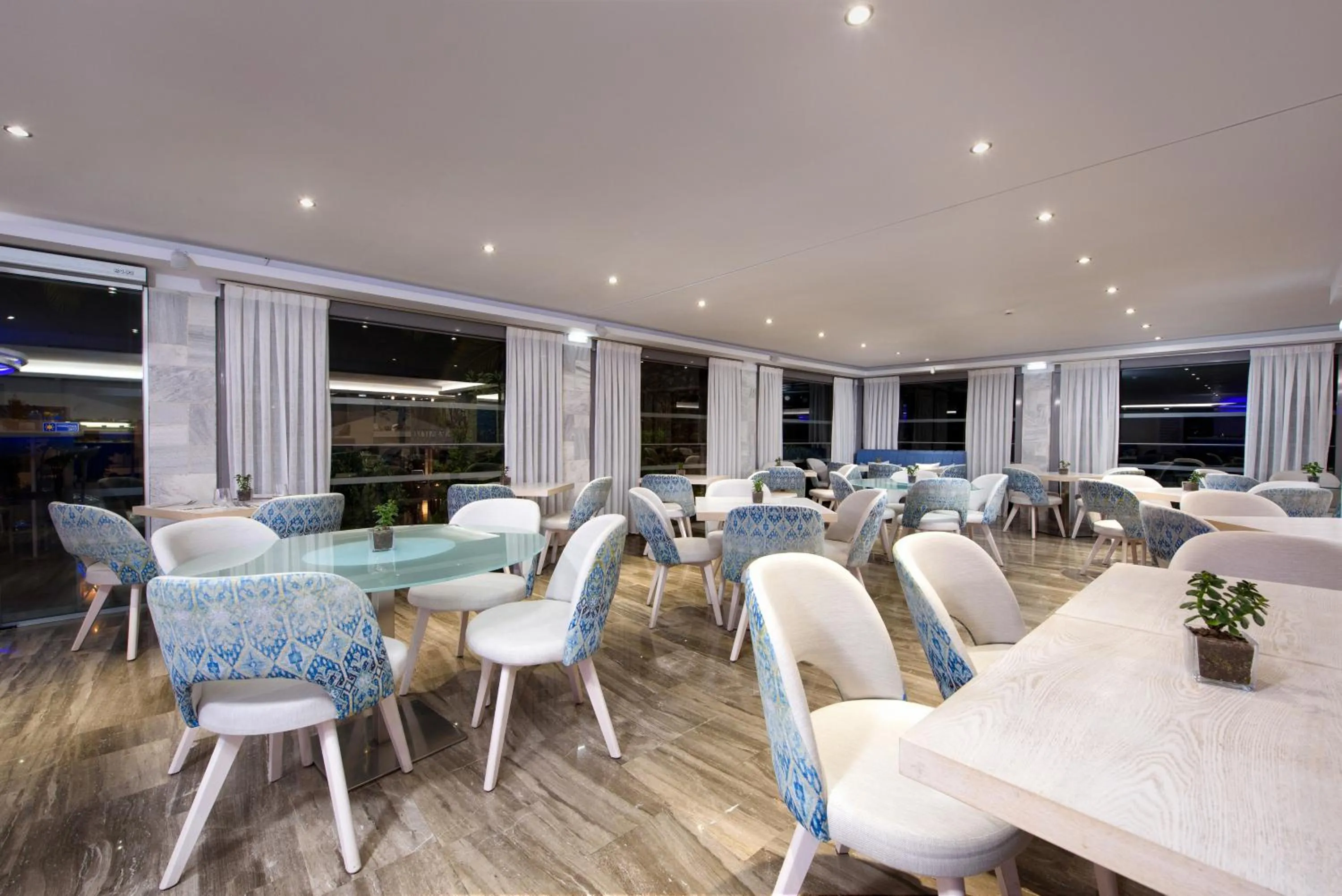 Area and facilities in TRYP by Wyndham Corfu Dassia