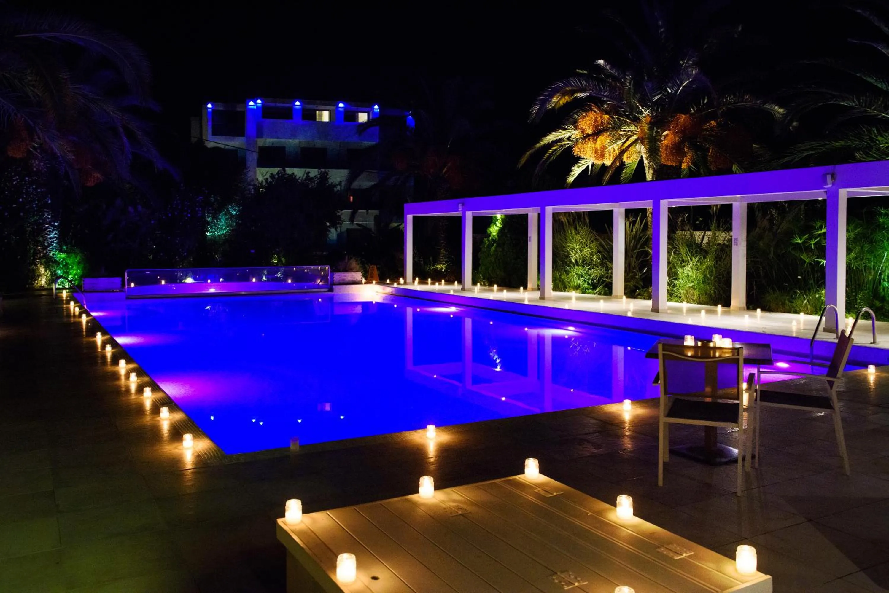 Swimming pool in TRYP by Wyndham Corfu Dassia