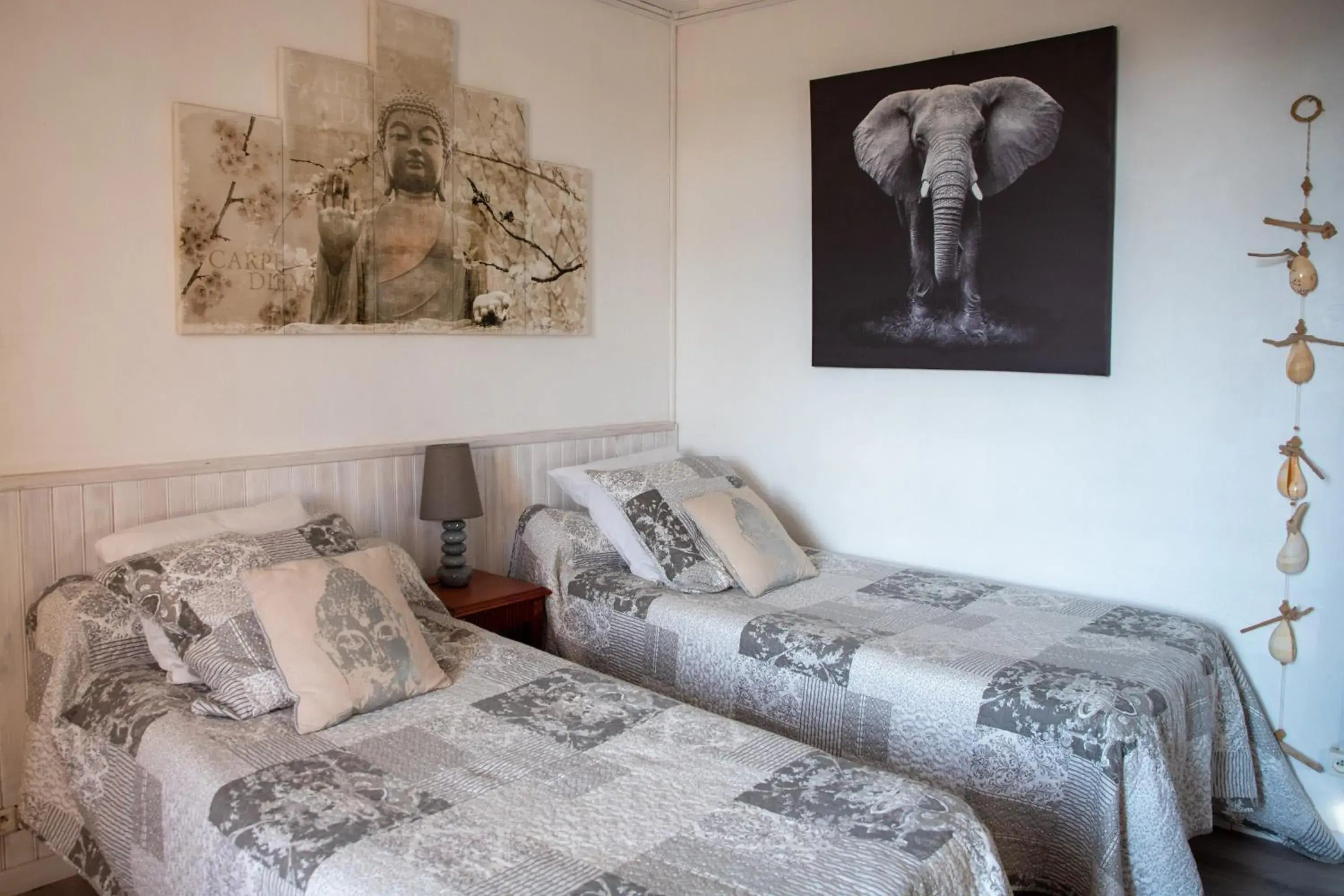 Double or Twin Room with Balcony - single occupancy in Mas de Bellegou Double or Twin Room with Balcony - single occupancy in Mas de Bellegou