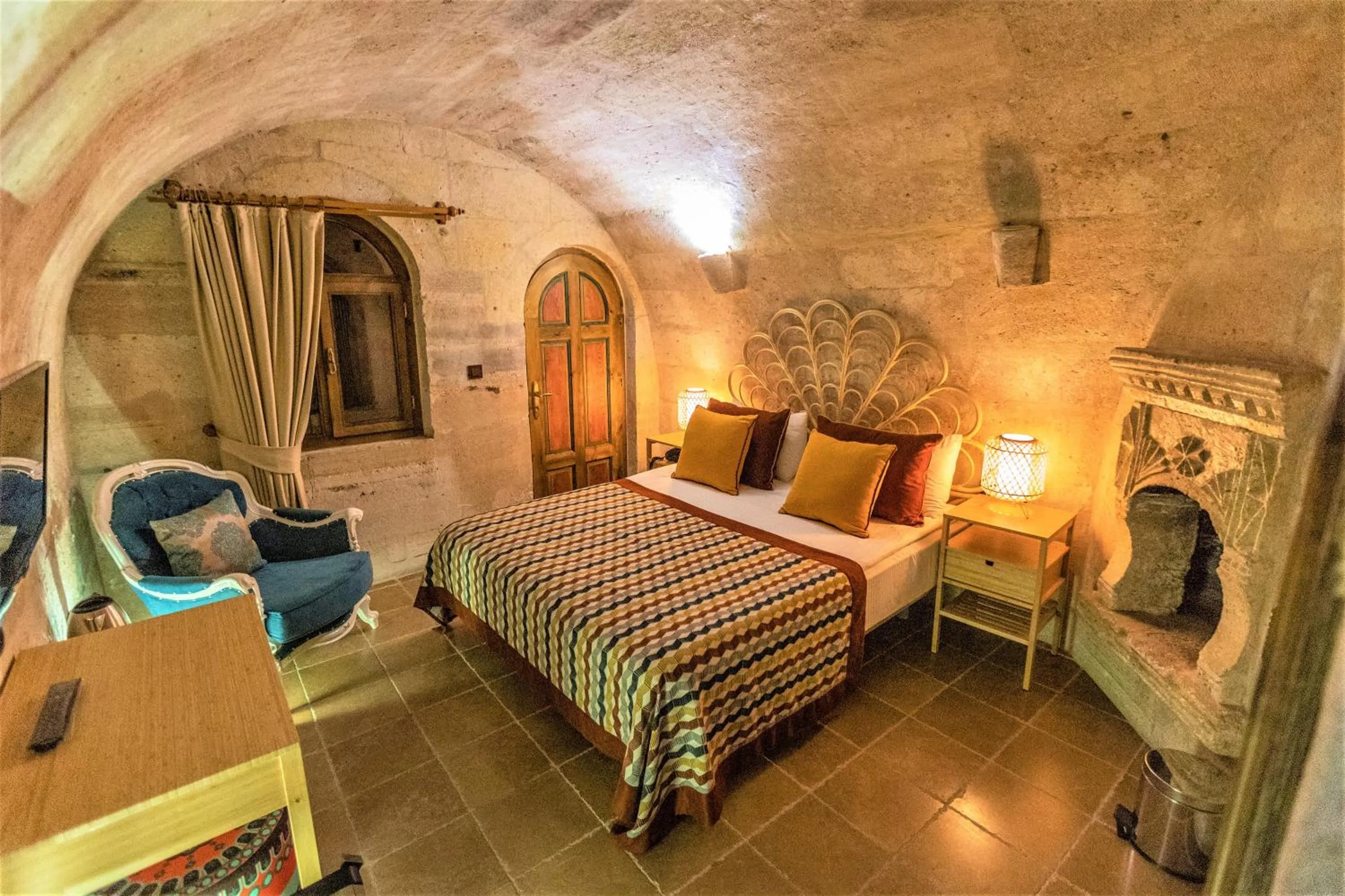 Bed in Mimi Cappadocia Luxury Cave Hotel