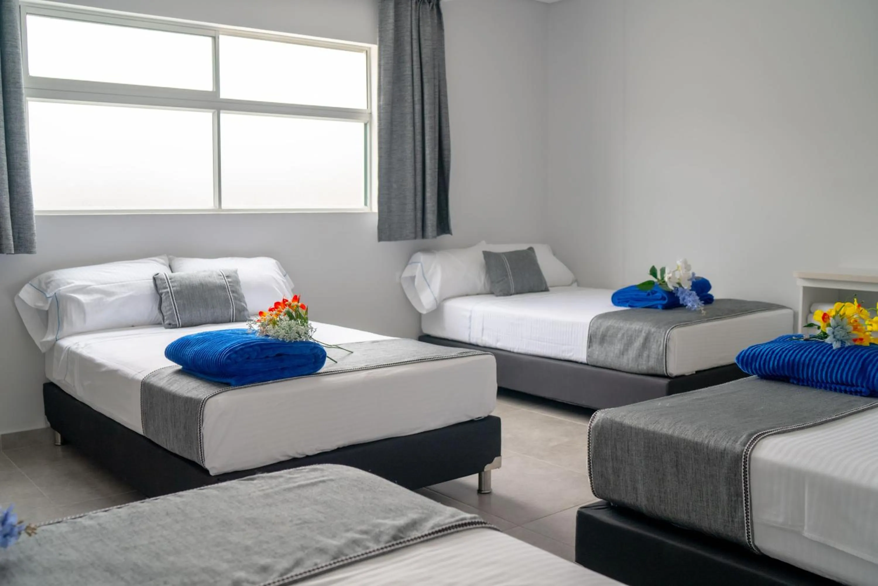 Bed in El Oscar Hotel