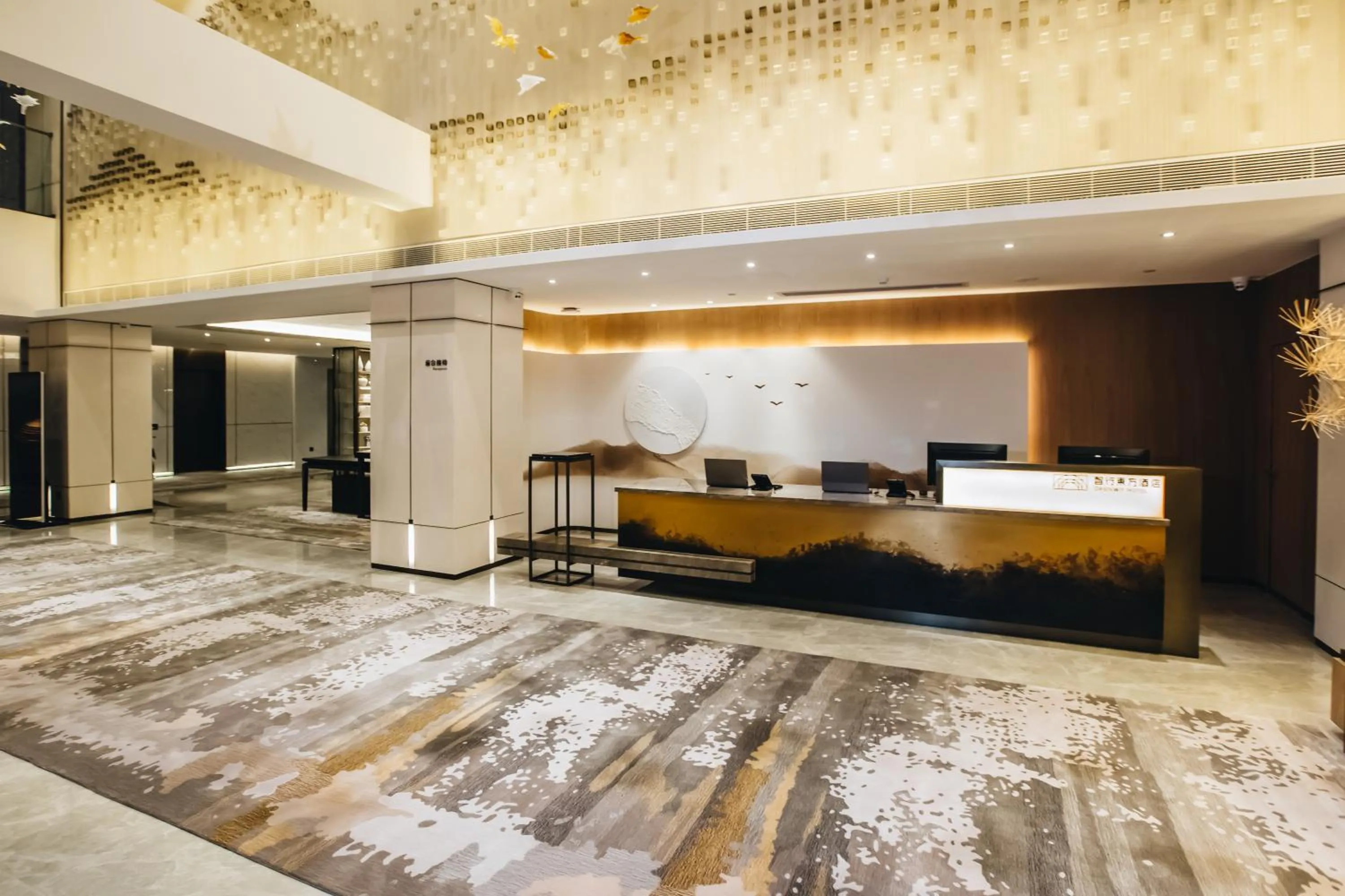 Lobby or reception in Orienwit Hotel-Free Shuttle Bus fir Canton Fair