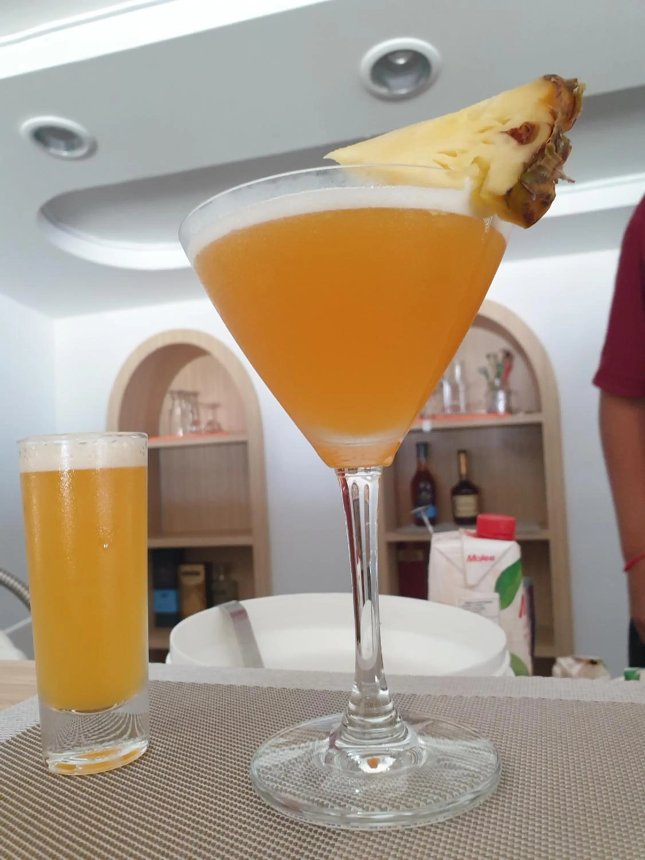 Lounge or bar in PAN Beachfront Resort Krabi