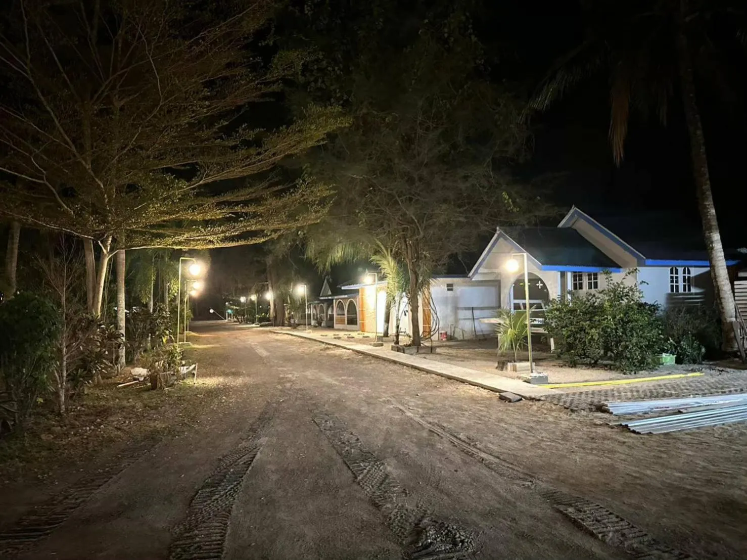 Night in PAN Beachfront Resort Krabi