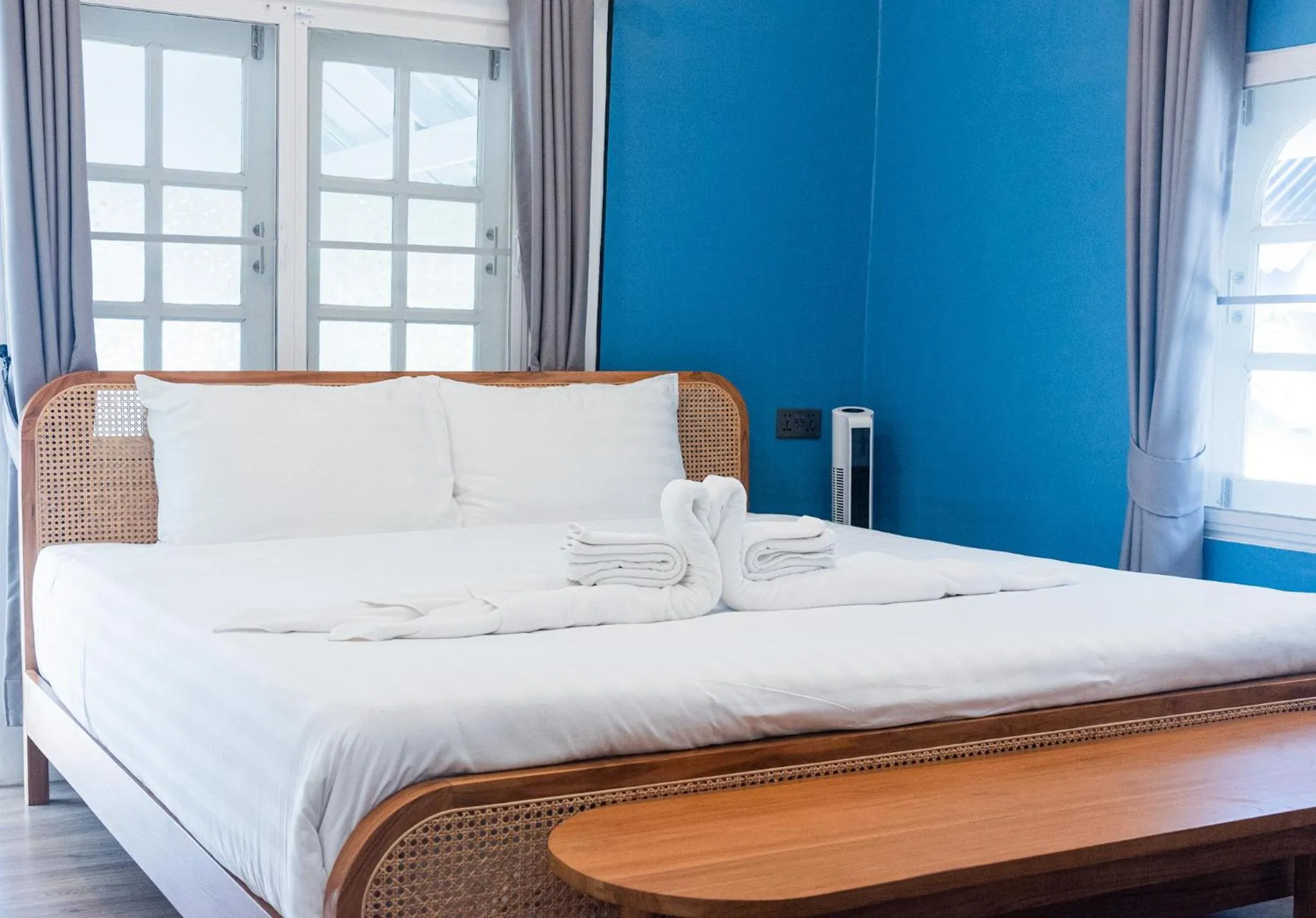 Photo of the whole room, Bed in PAN Beachfront Resort Krabi