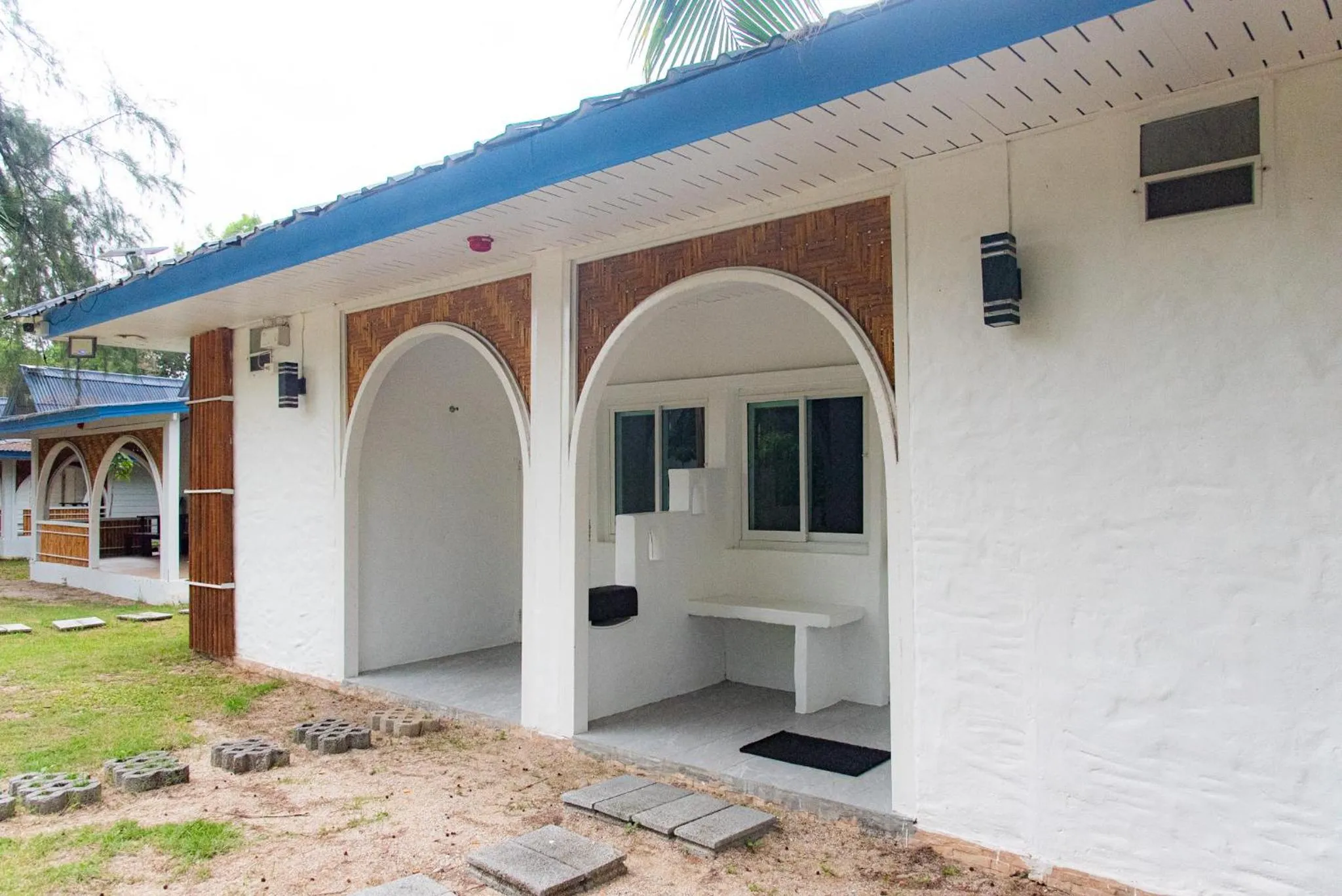 Patio in PAN Beachfront Resort Krabi