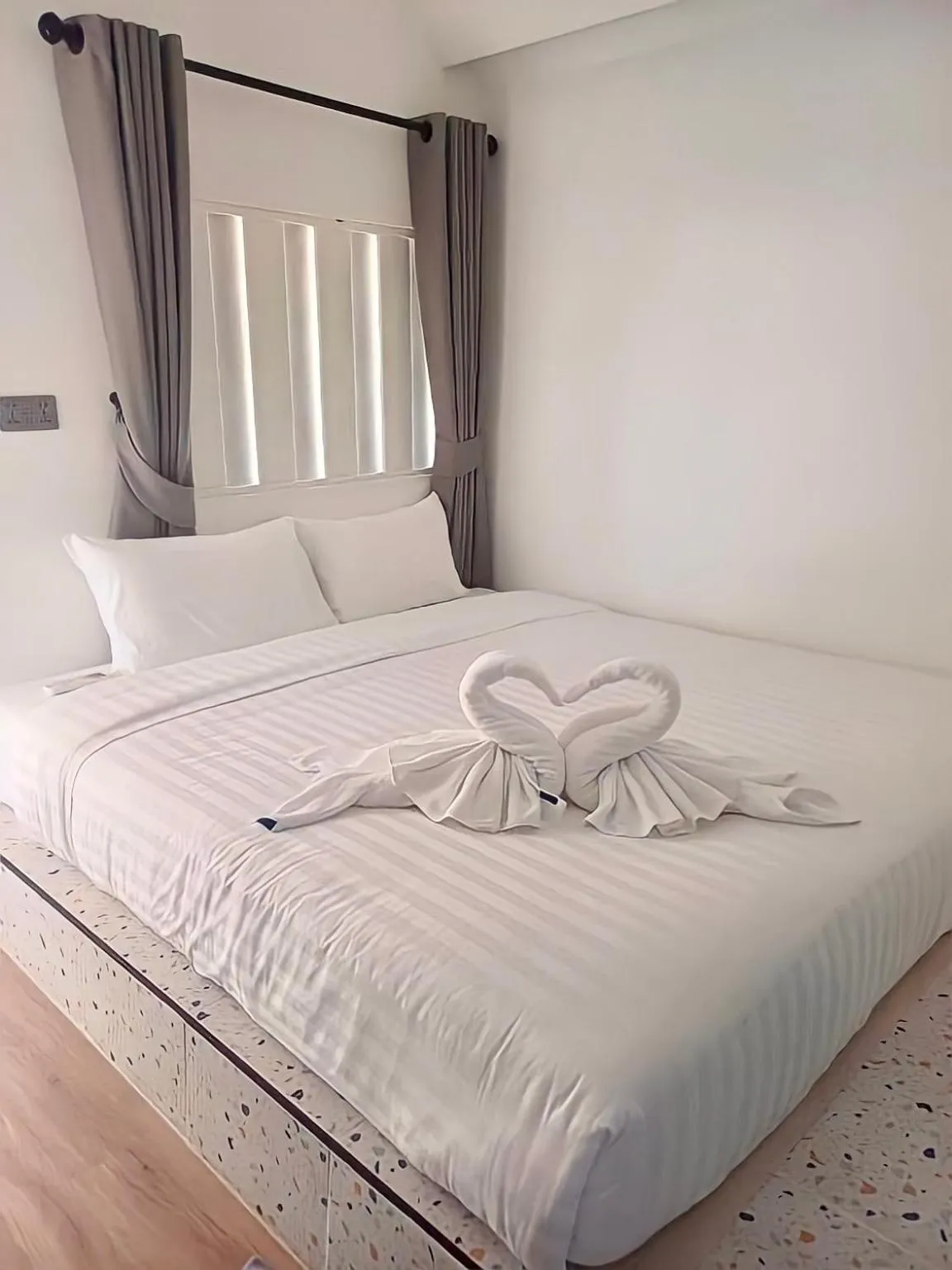 Bed in PAN Beachfront Resort Krabi