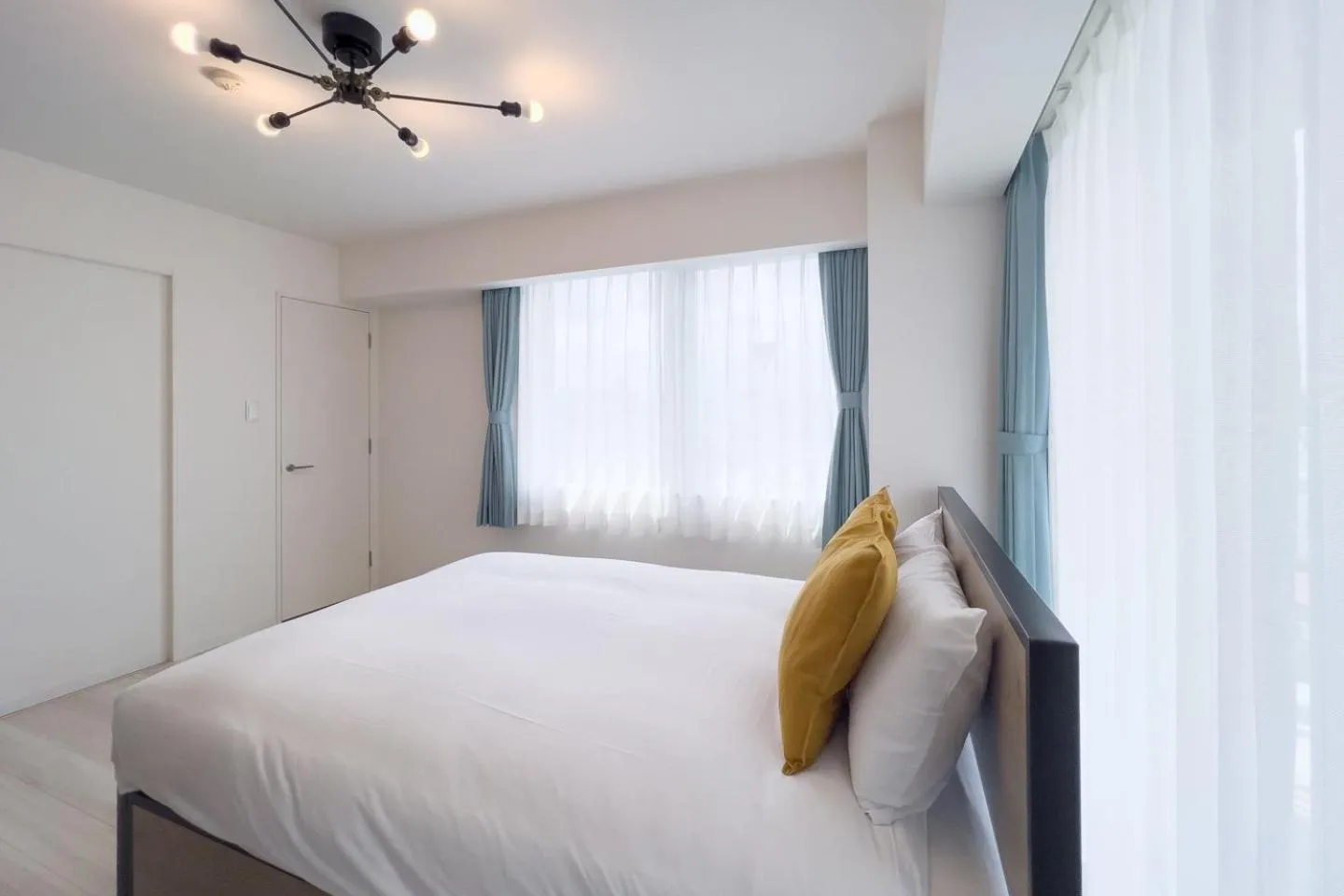 Bed in Sakuramichi Terrace