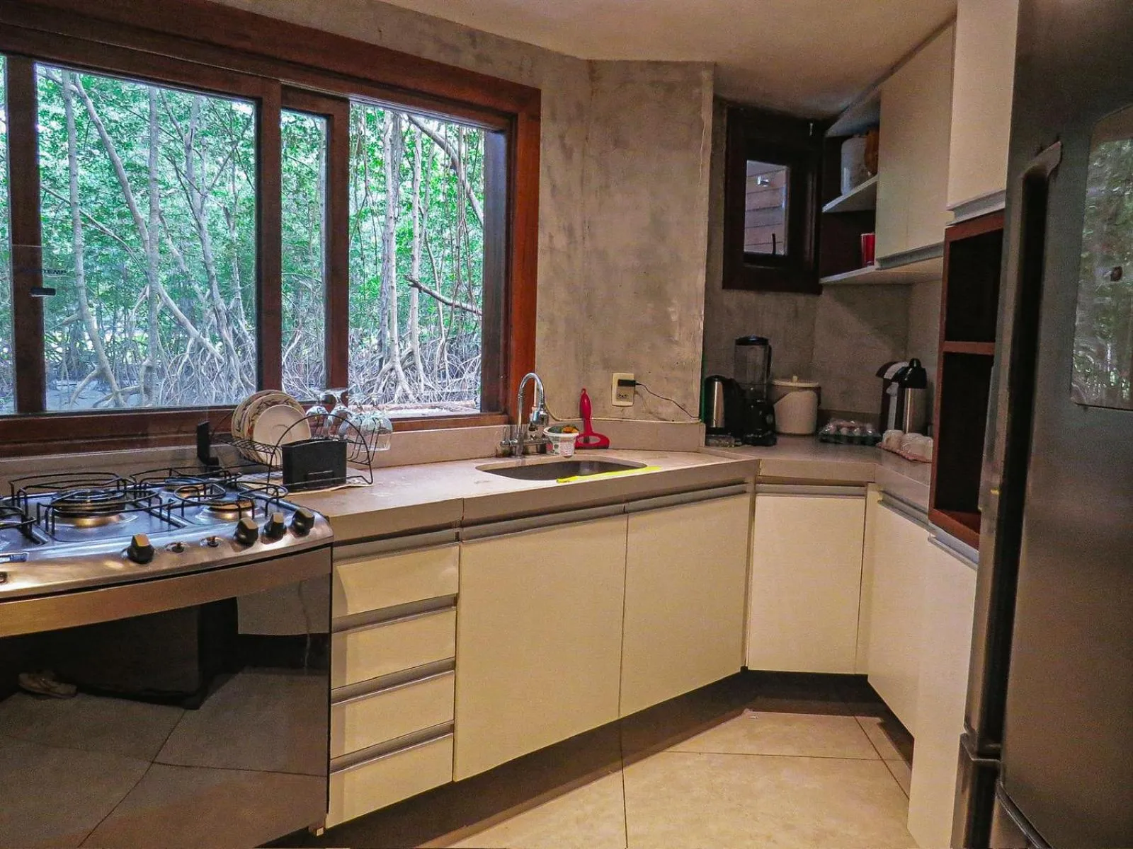 Kitchen or kitchenette in Veneza Carioca Hotel Bout