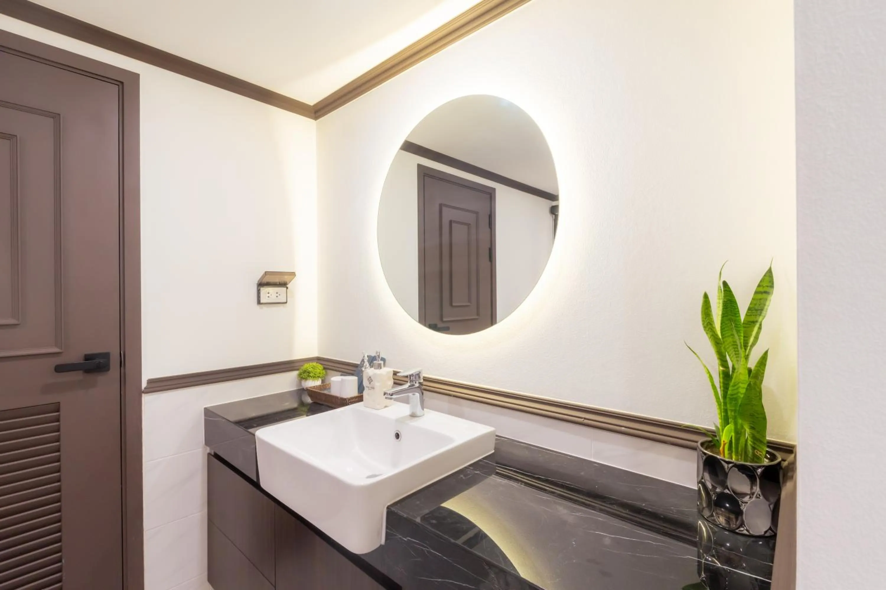 Bathroom in Le ville lanna Chiang Mai Gate Old Town Hotel