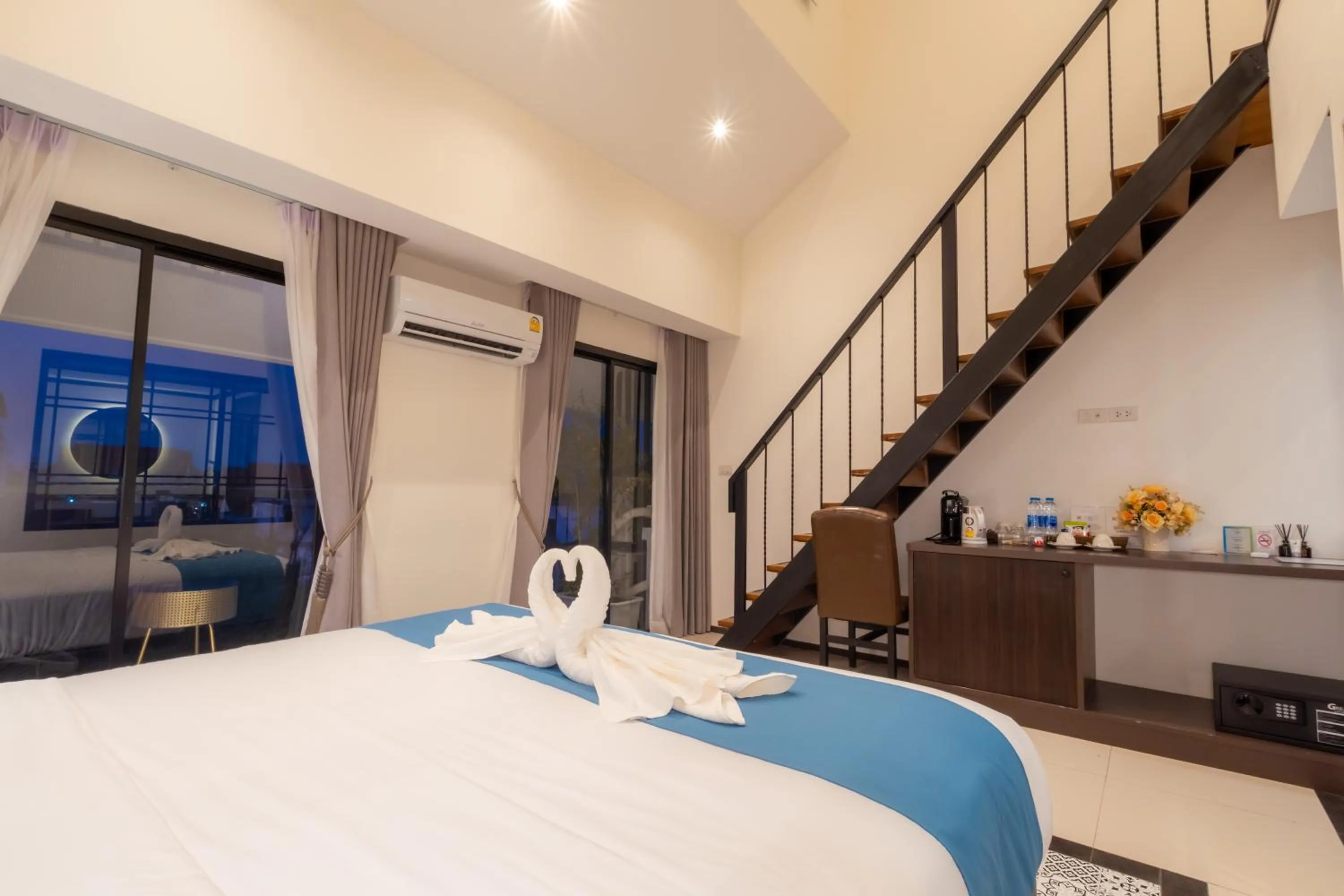 Bed in Le ville lanna Chiang Mai Gate Old Town Hotel