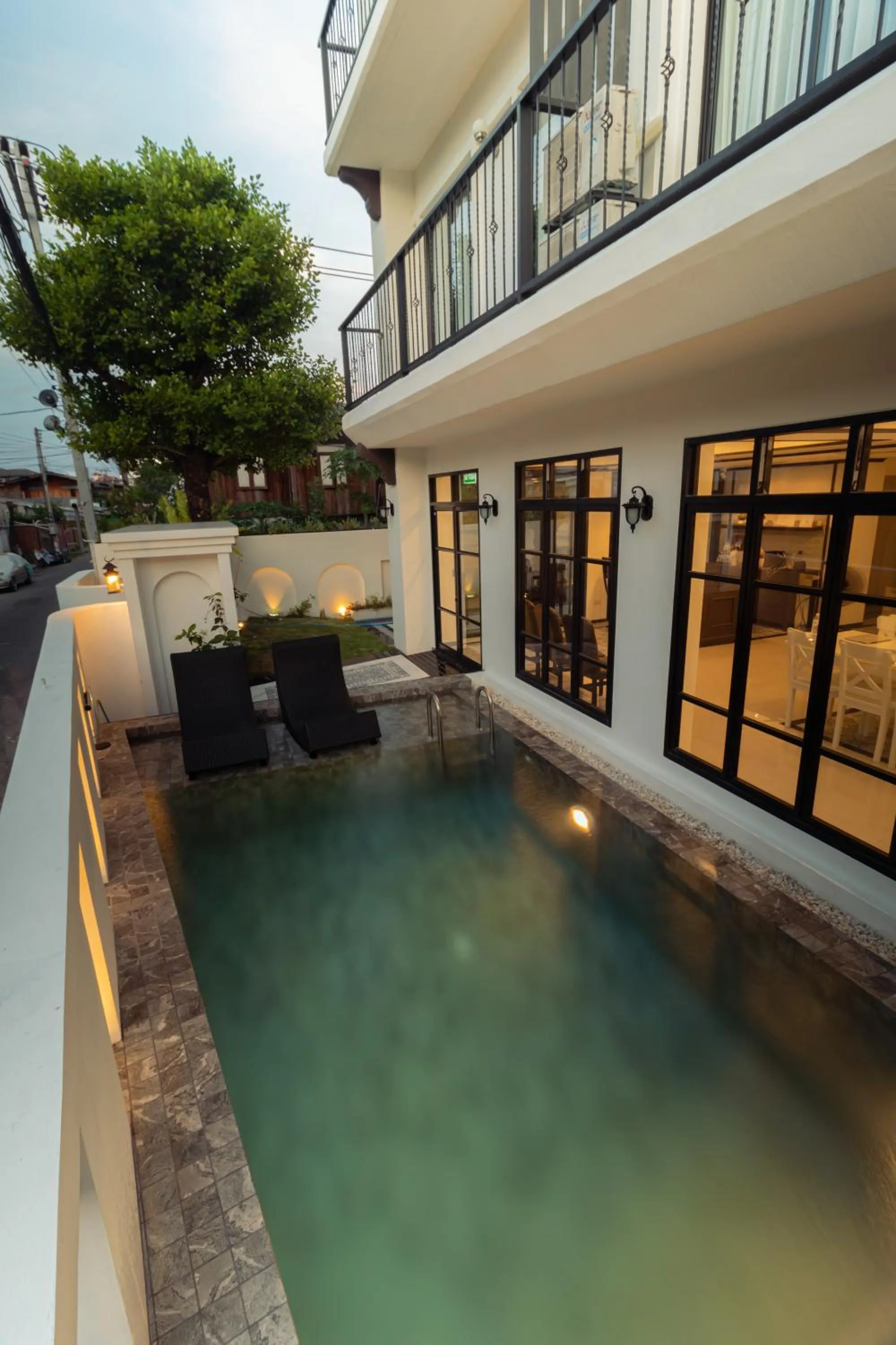 Swimming pool in Le ville lanna Chiang Mai Gate Old Town Hotel