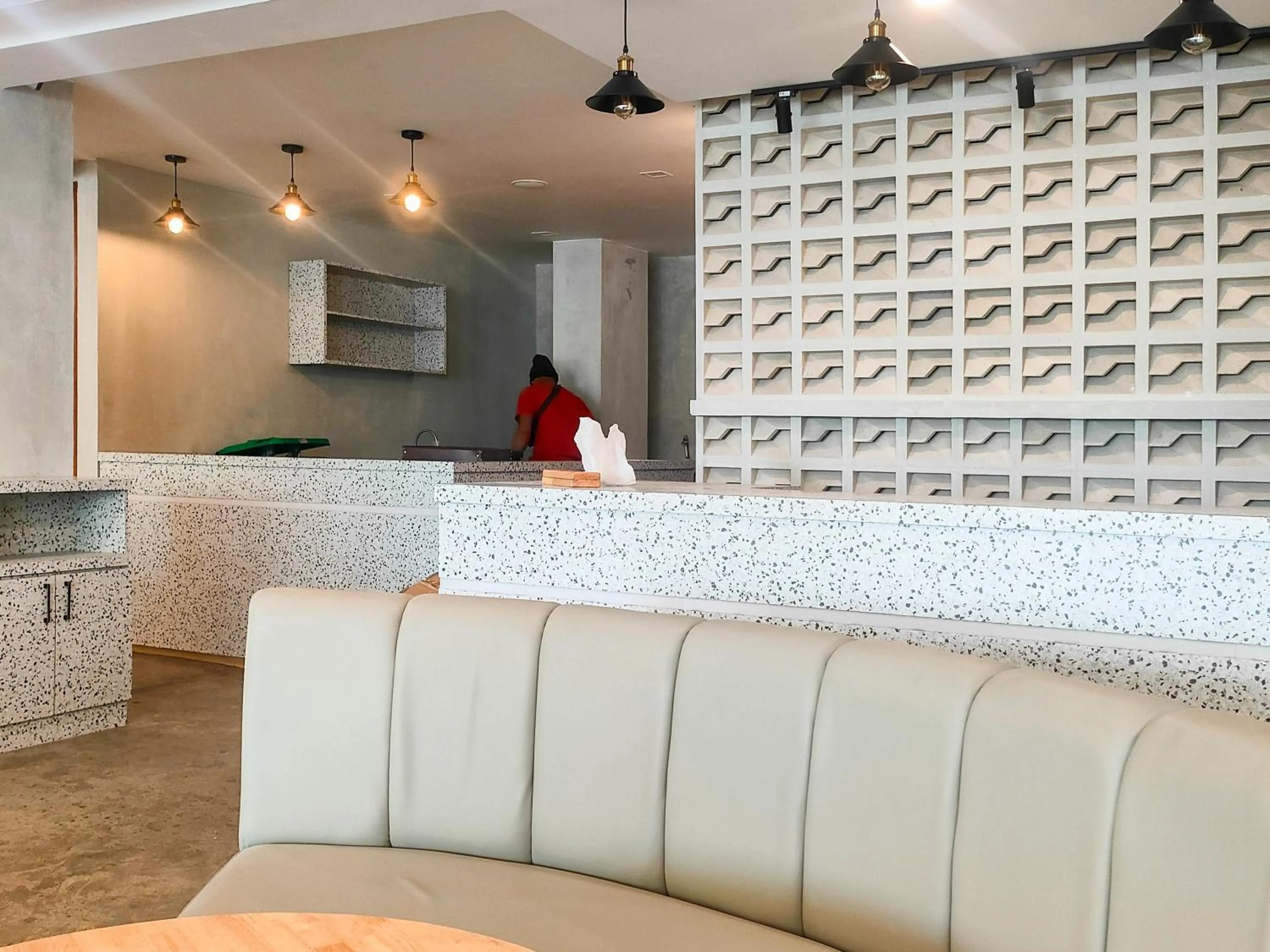 Property building in Travel Biz Hotel Medan Mitra RedDoorz