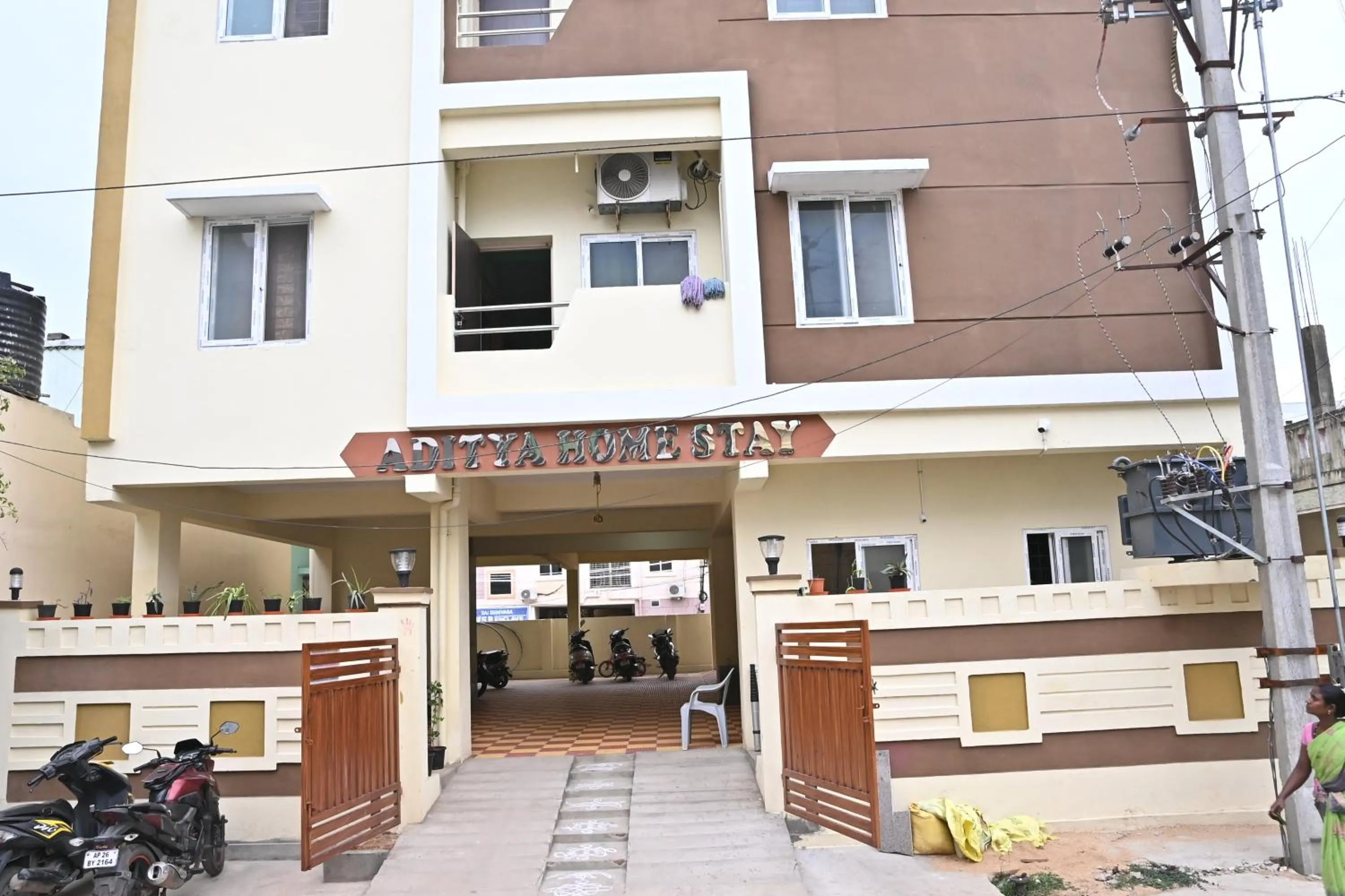 Property building in Aditya Homestay