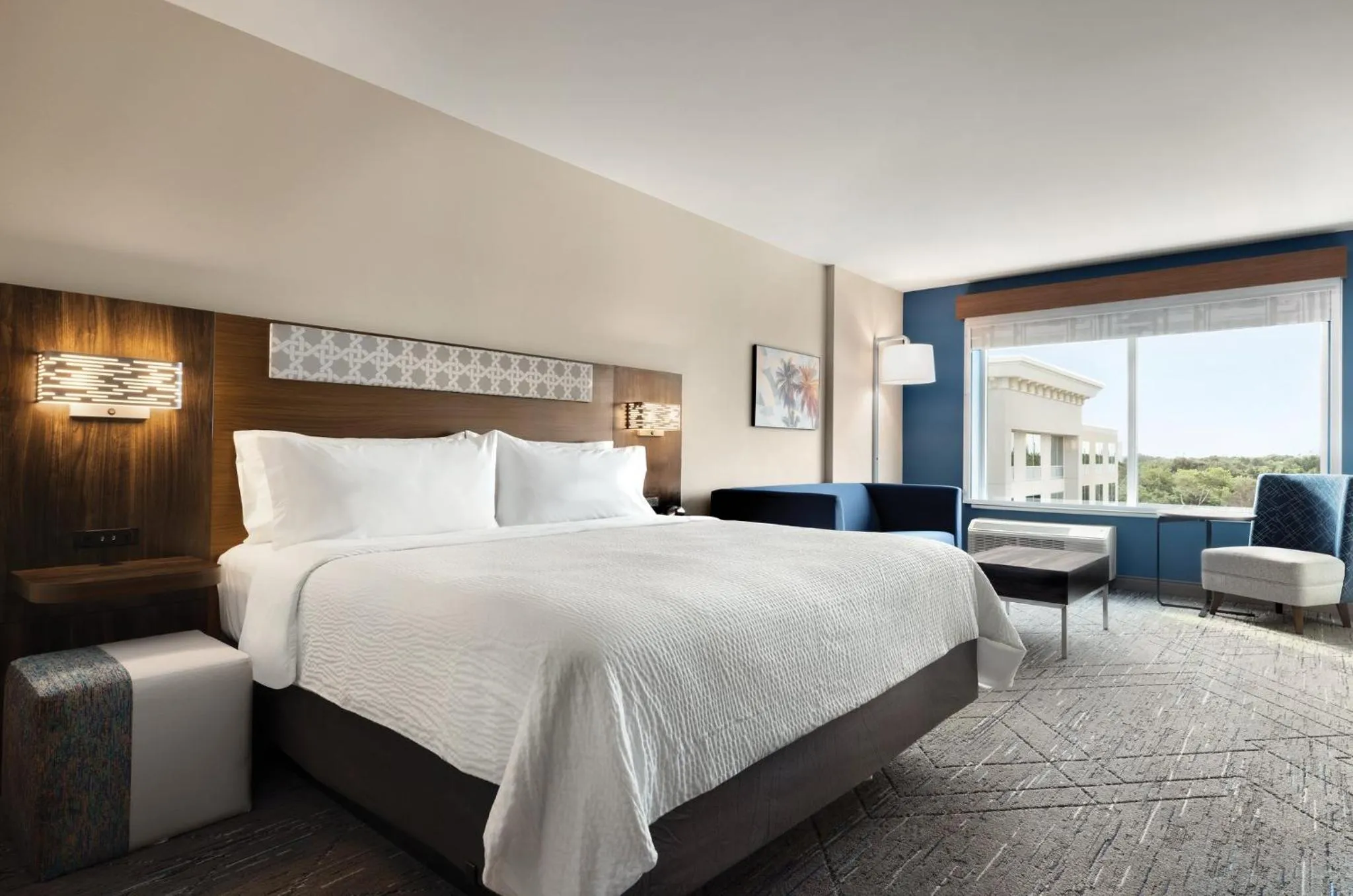 Photo of the whole room, Bed in Holiday Inn Express Cape Canaveral by IHG