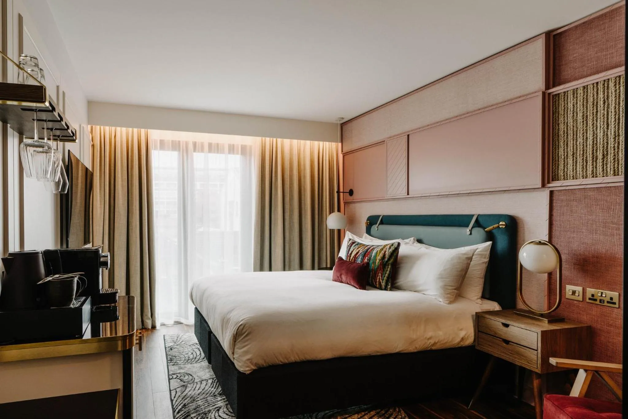 Photo of the whole room, Bed in The Halyard Liverpool, Vignette Collection by IHG