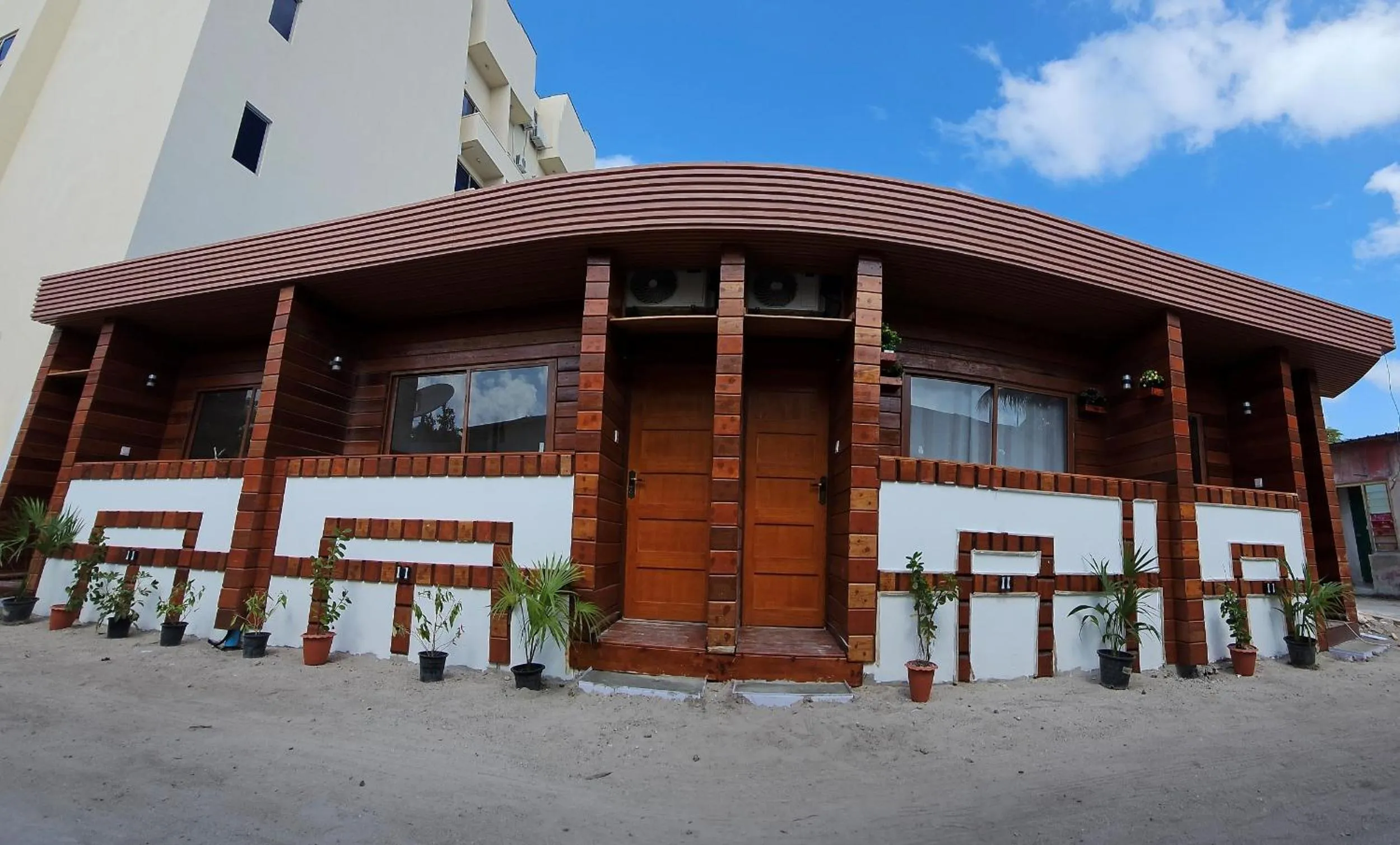 Property building in Batuta Maldives Inn