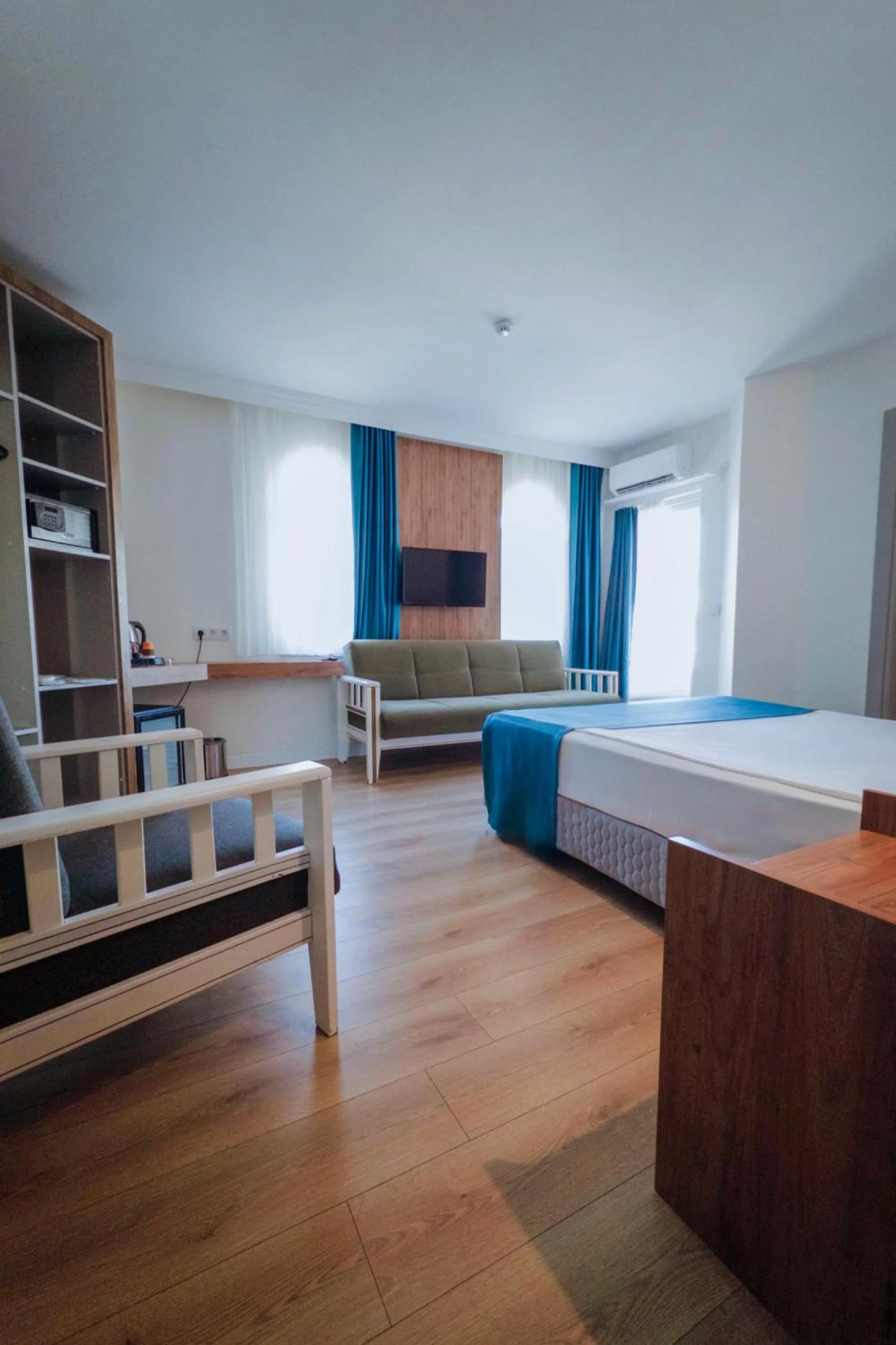 Bed in Premier Inn City Antalya